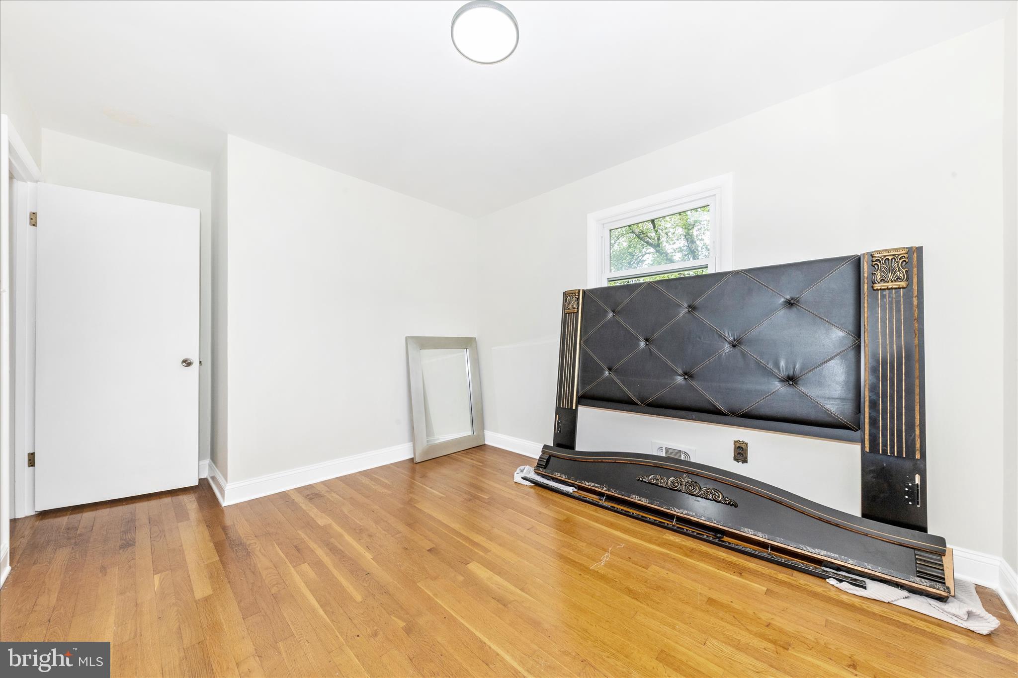 TAYLOR GARDENS - Residential