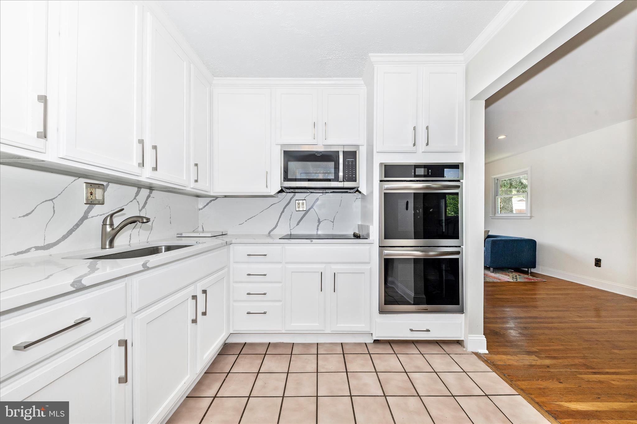 TAYLOR GARDENS - Residential