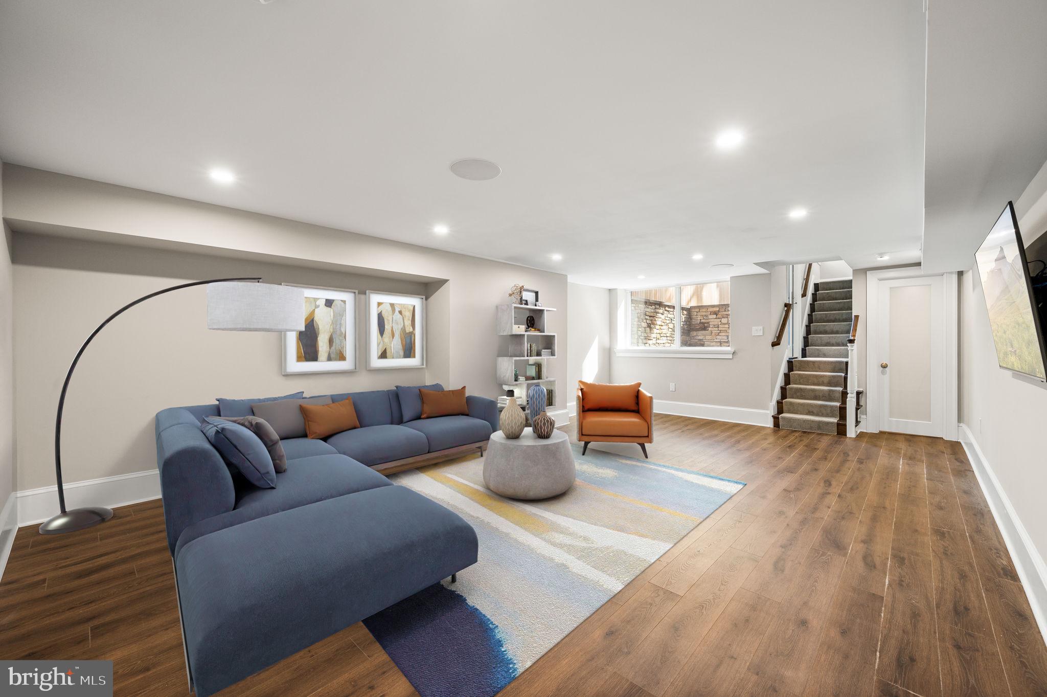 SOCIETY HILL - Residential