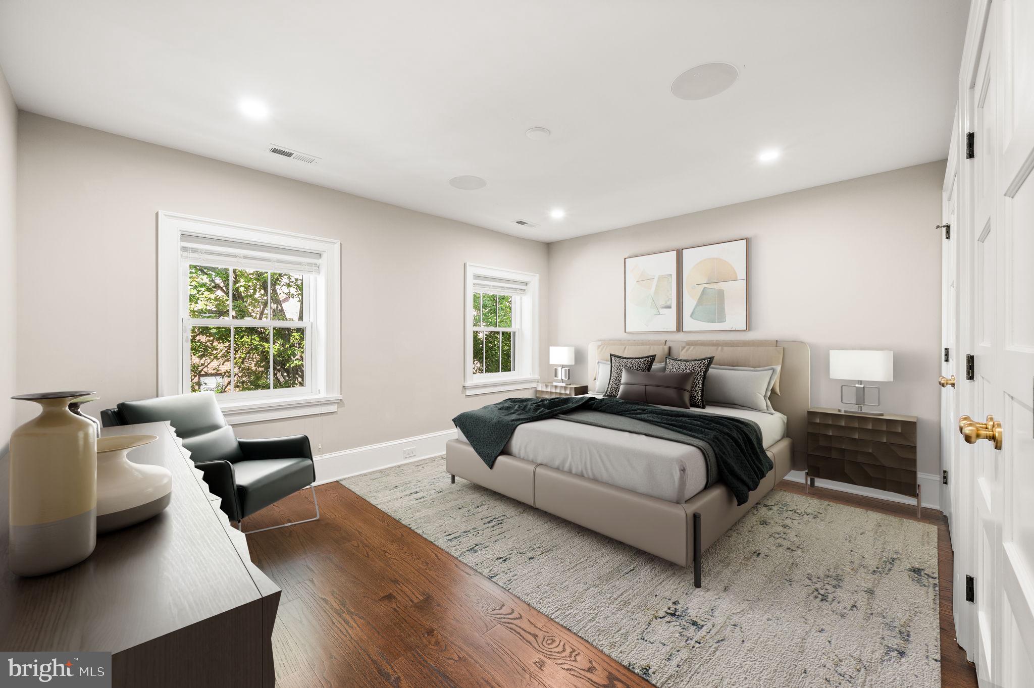 SOCIETY HILL - Residential