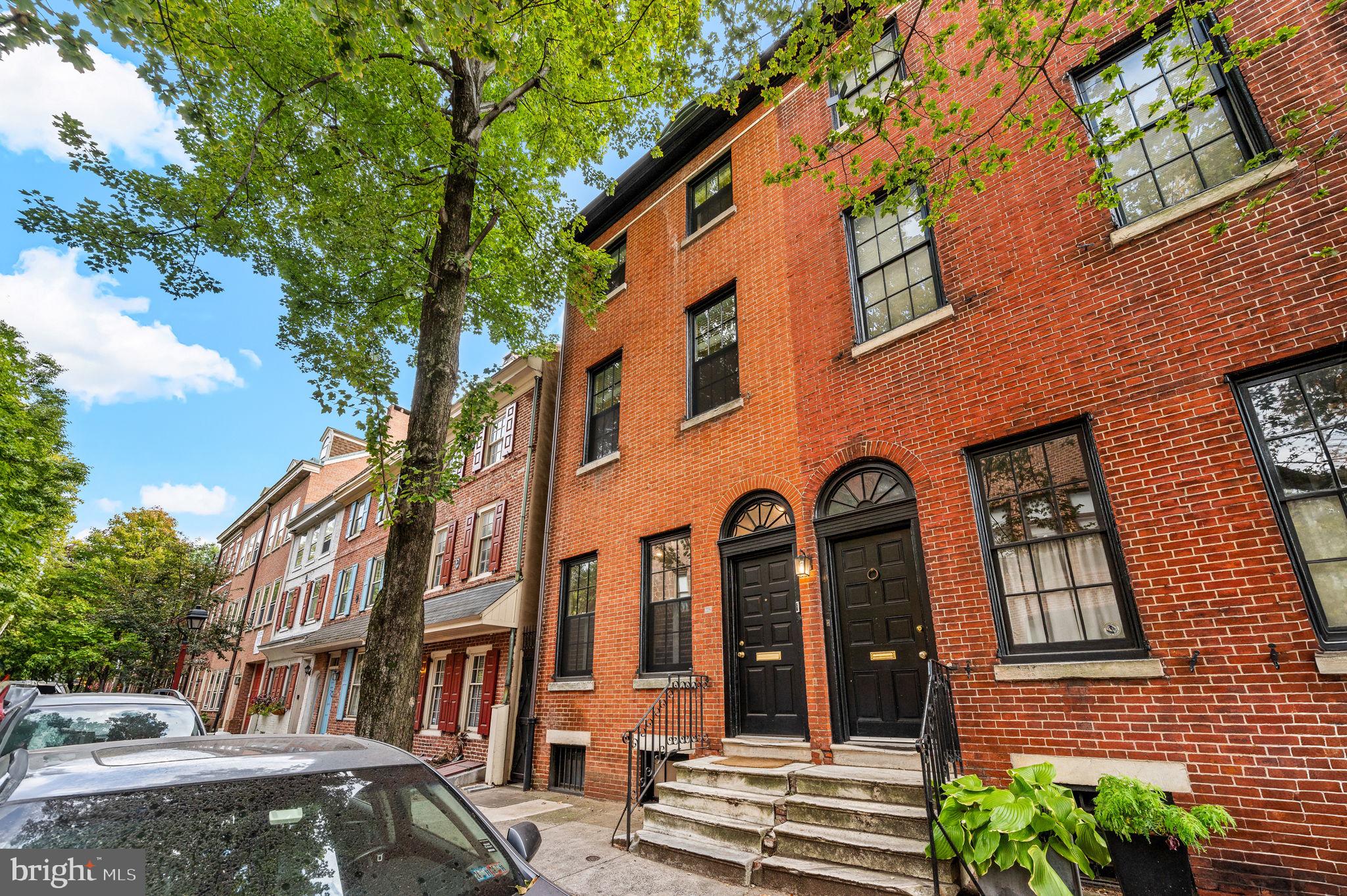 SOCIETY HILL - Residential