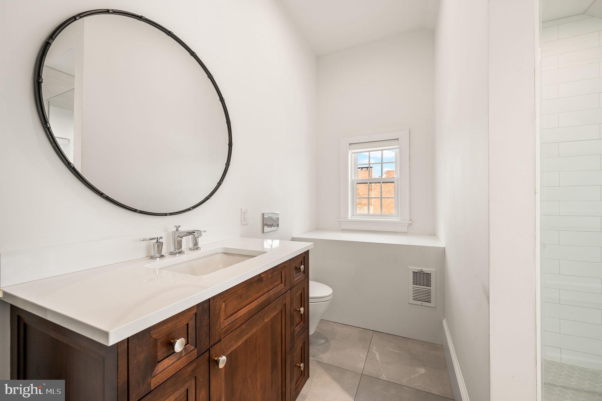 SOCIETY HILL - Residential