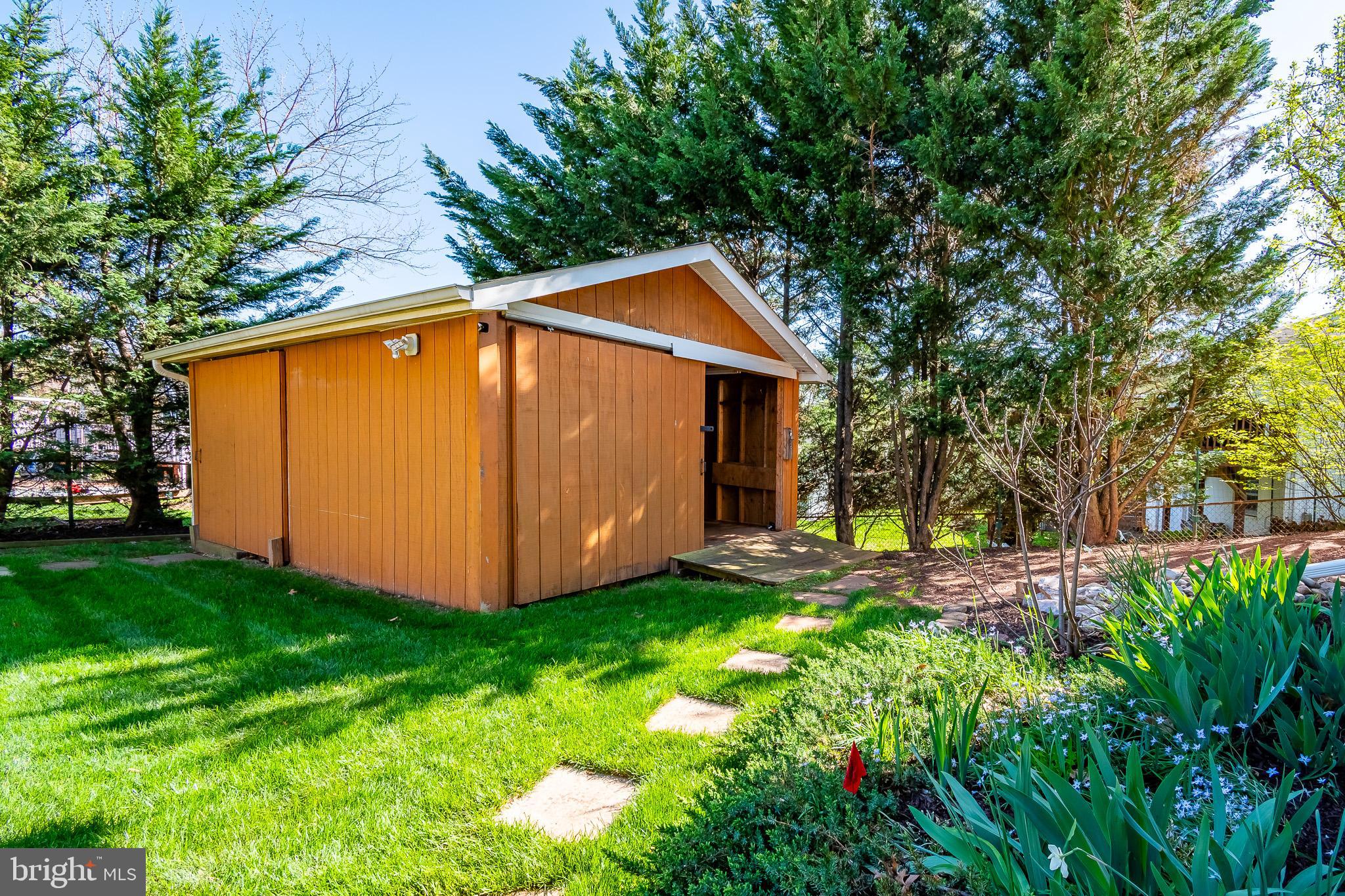 STERLING  PARK - Residential