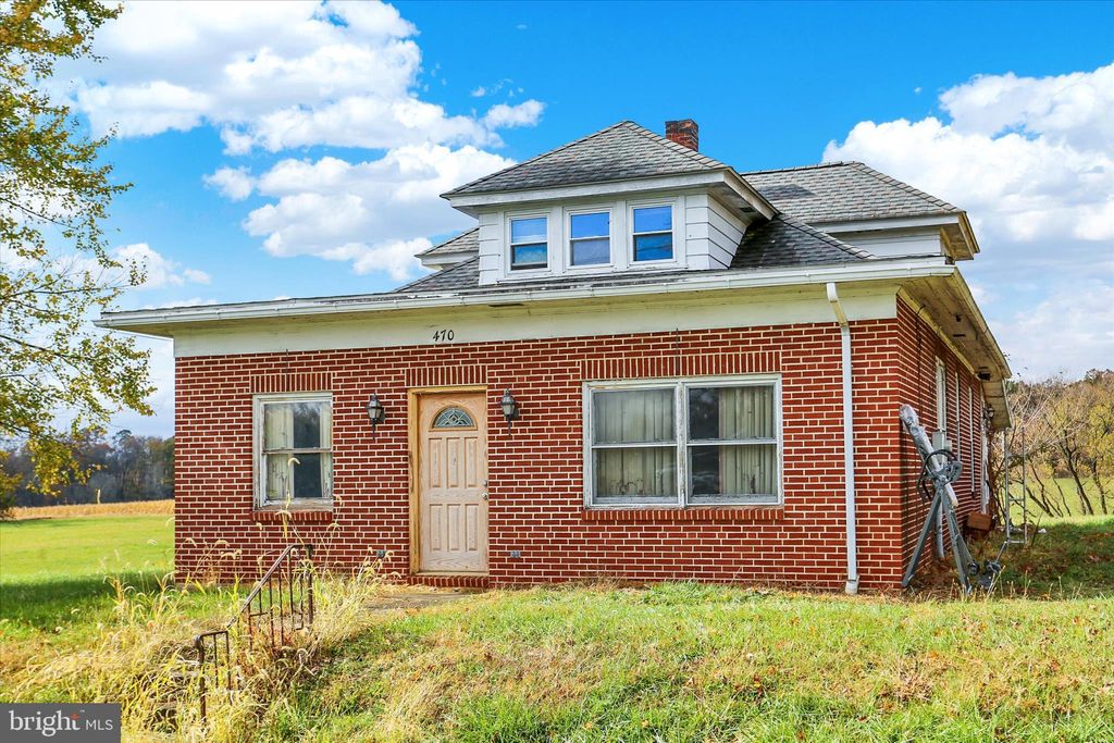 Photo of 470 Capitol Hill Road, DILLSBURG, PA 17019 (MLS # PAYK2092972)