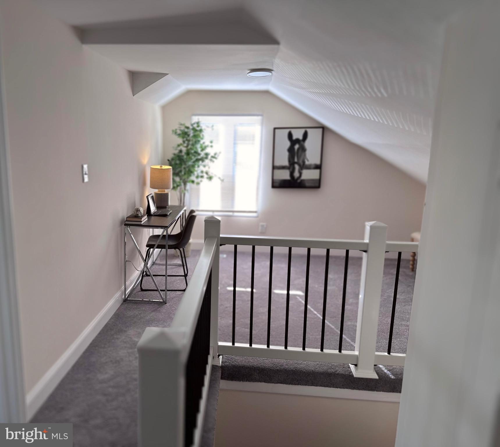 SILVER SPRING - Residential Lease