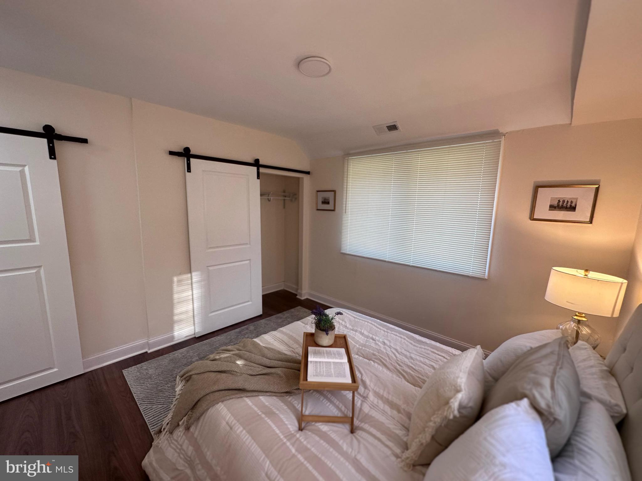 SILVER SPRING - Residential Lease