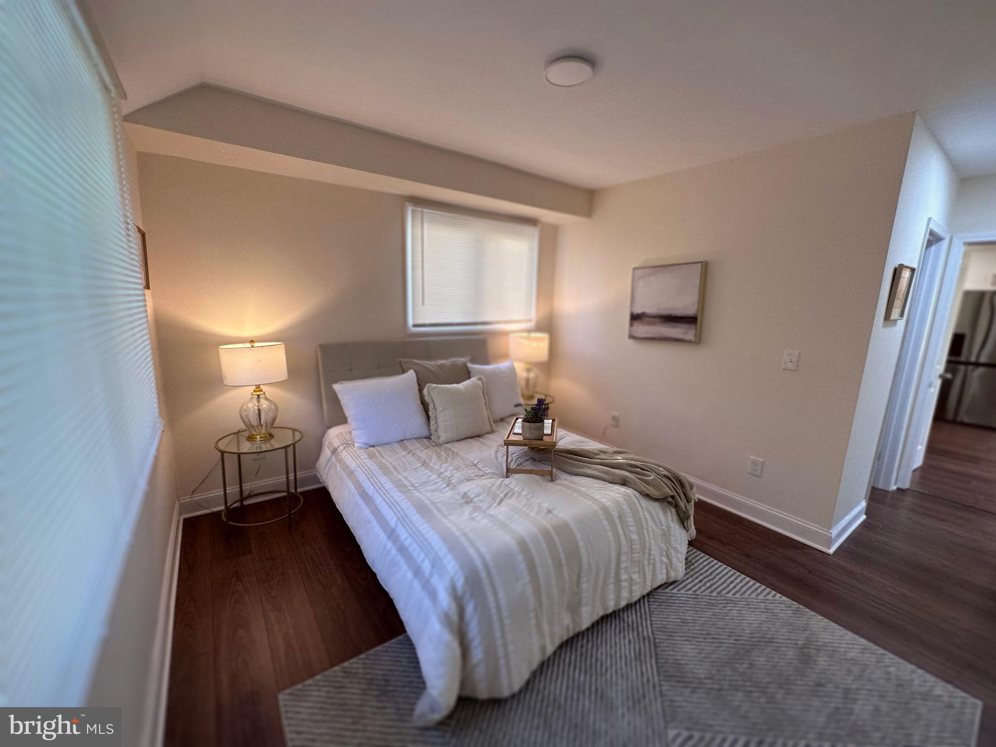 SILVER SPRING - Residential Lease