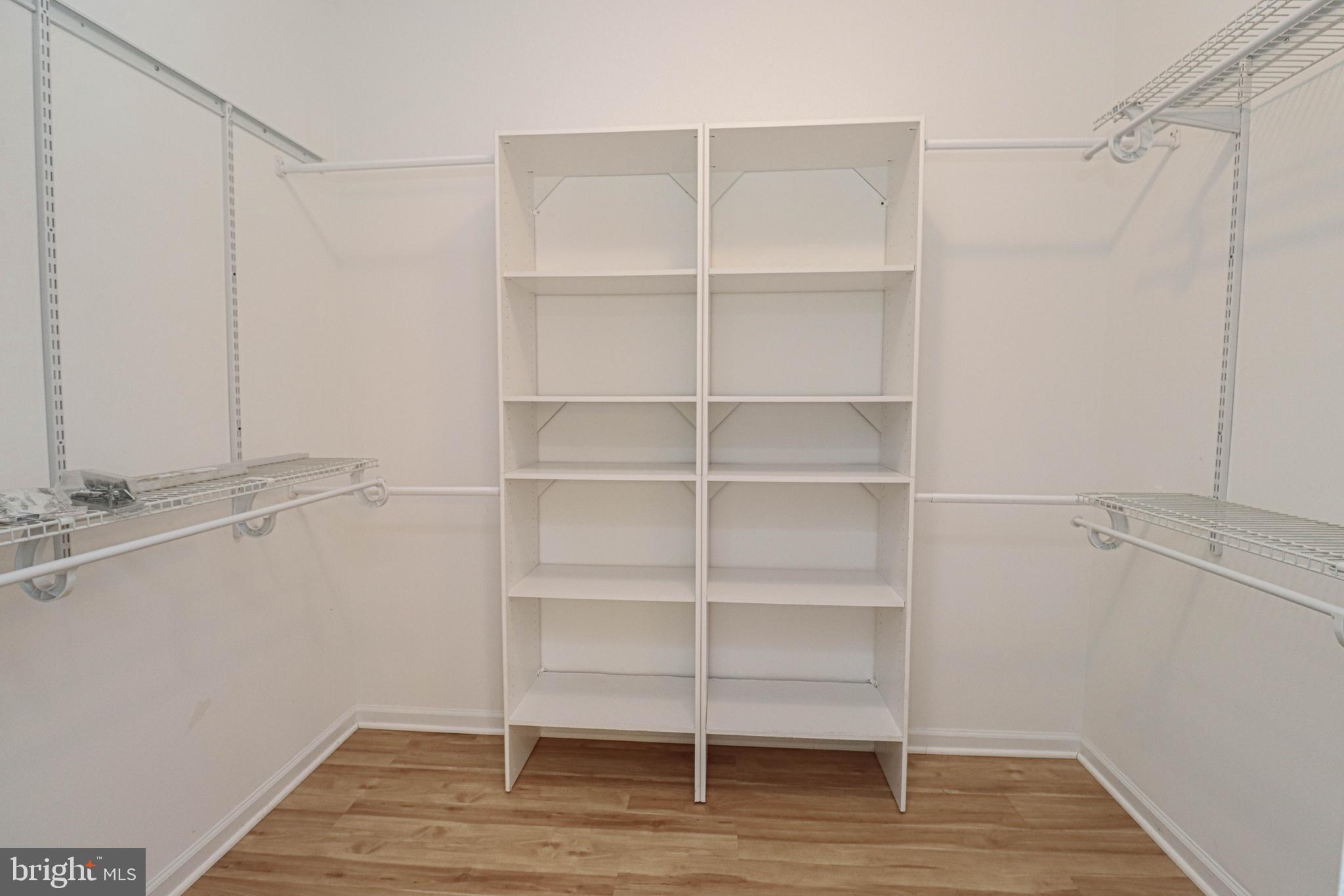 RIVER CLUB ESTATES - Residential