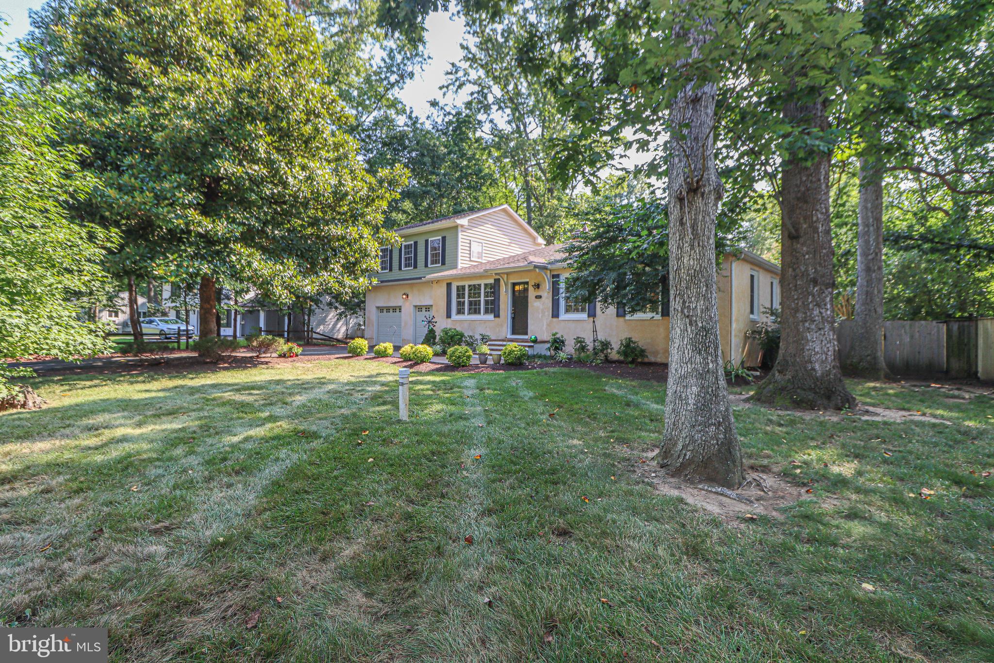 3925 RIVER CLUB DRIVE