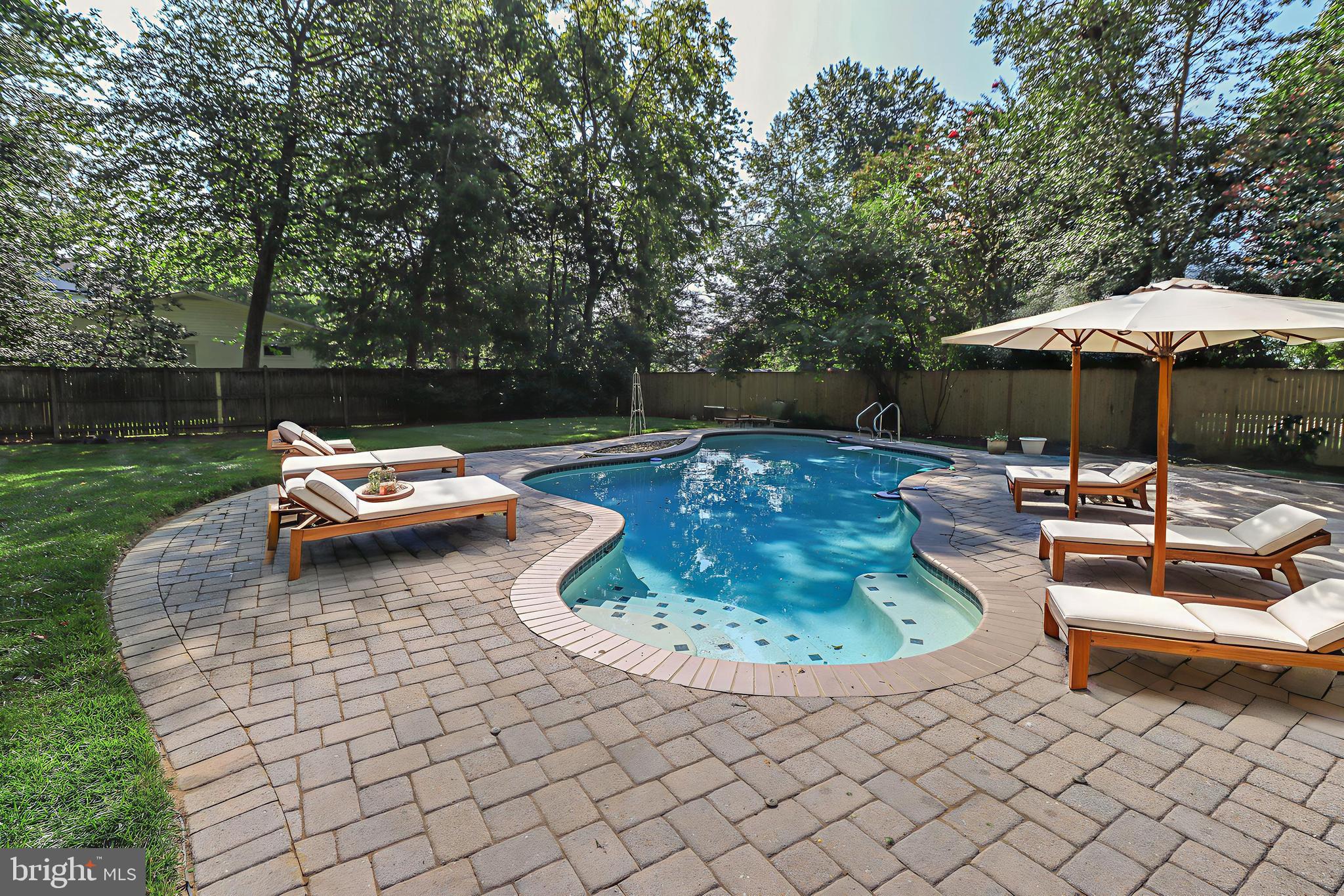 RIVER CLUB ESTATES - Residential