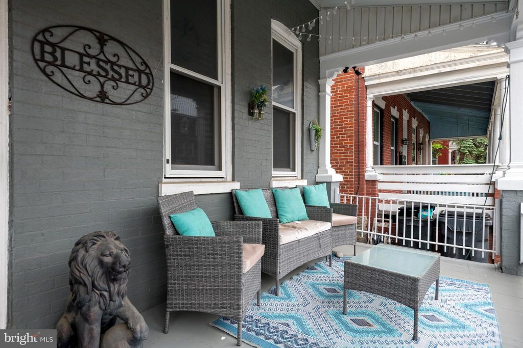 Photo of 721 N Plum Street, Lancaster, PA 17602 (MLS # PALA2051046)