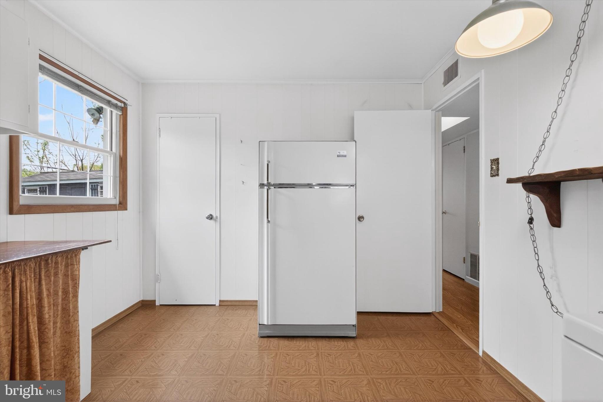 OAK HILLS - Residential