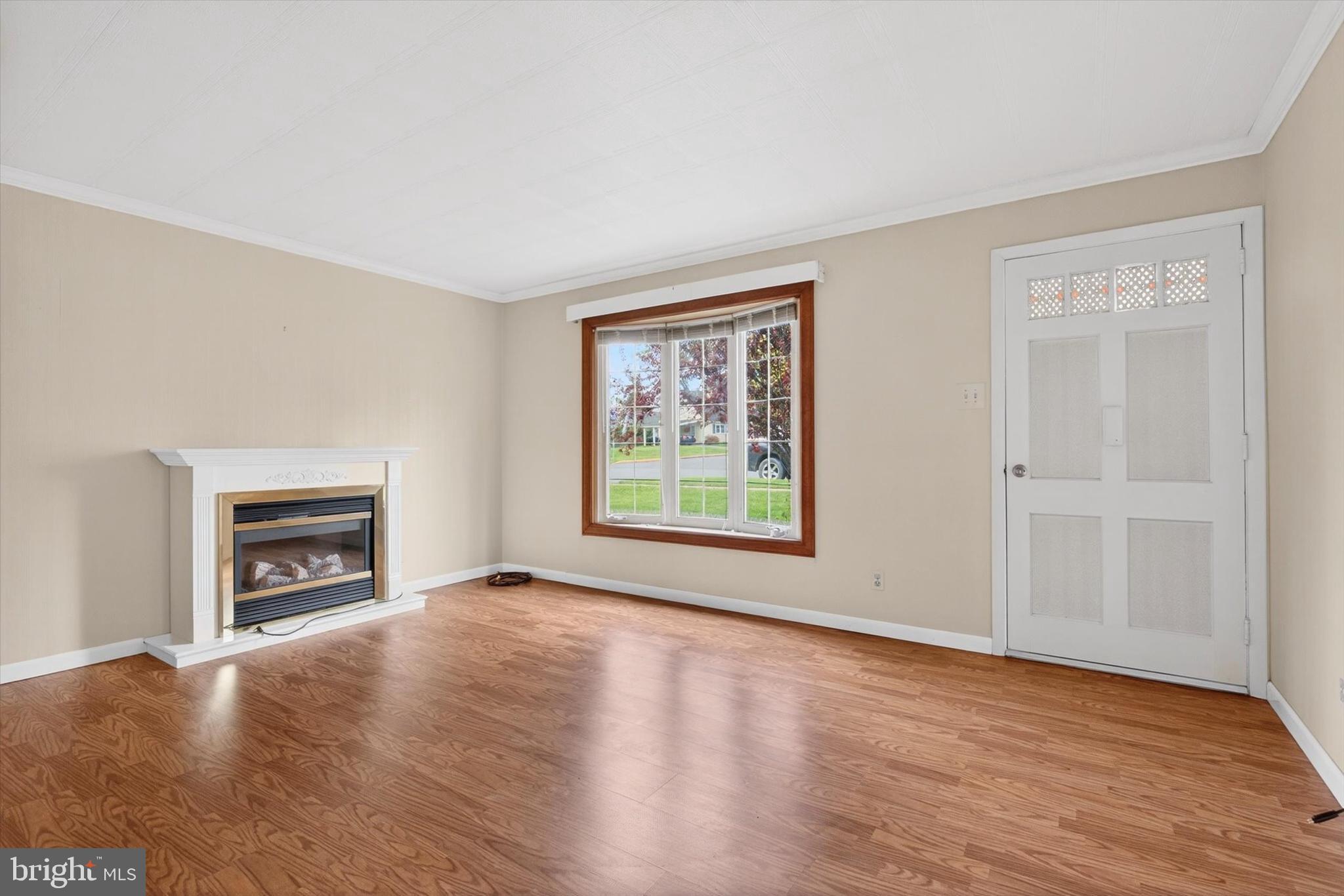 OAK HILLS - Residential