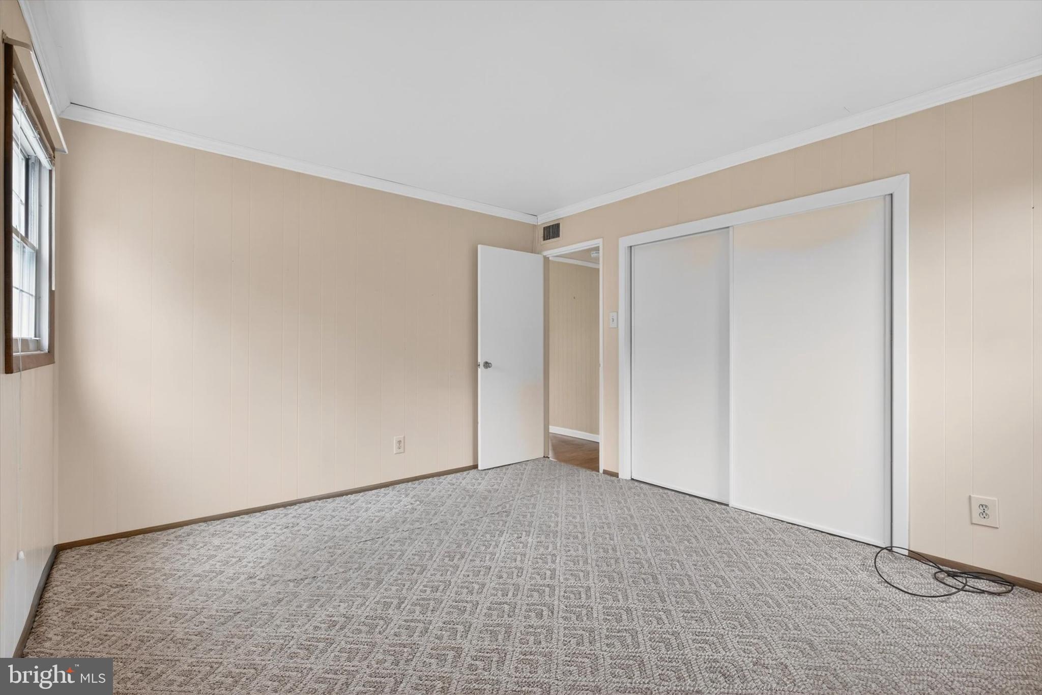 OAK HILLS - Residential