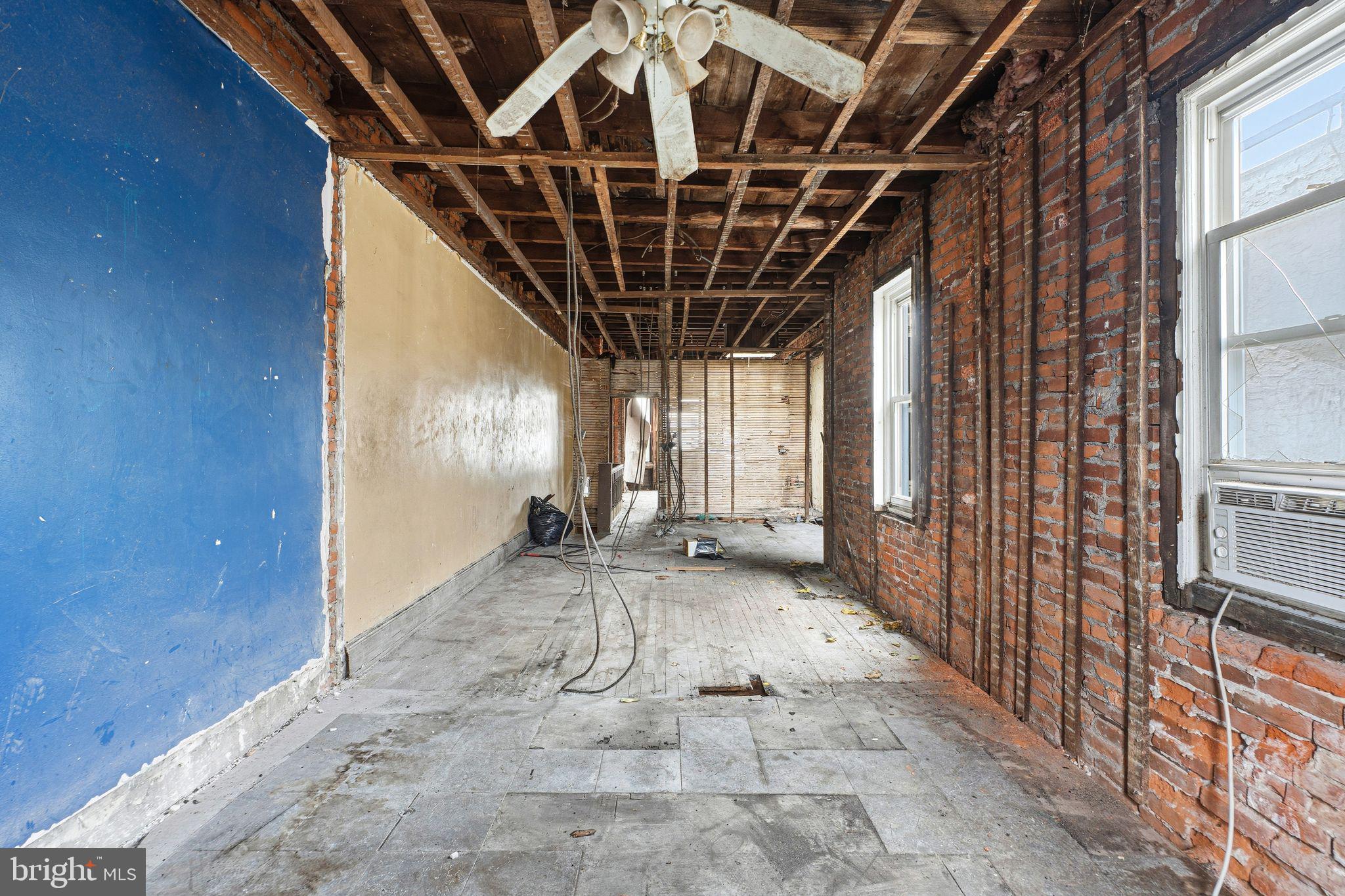 CARROLL PARK - Residential