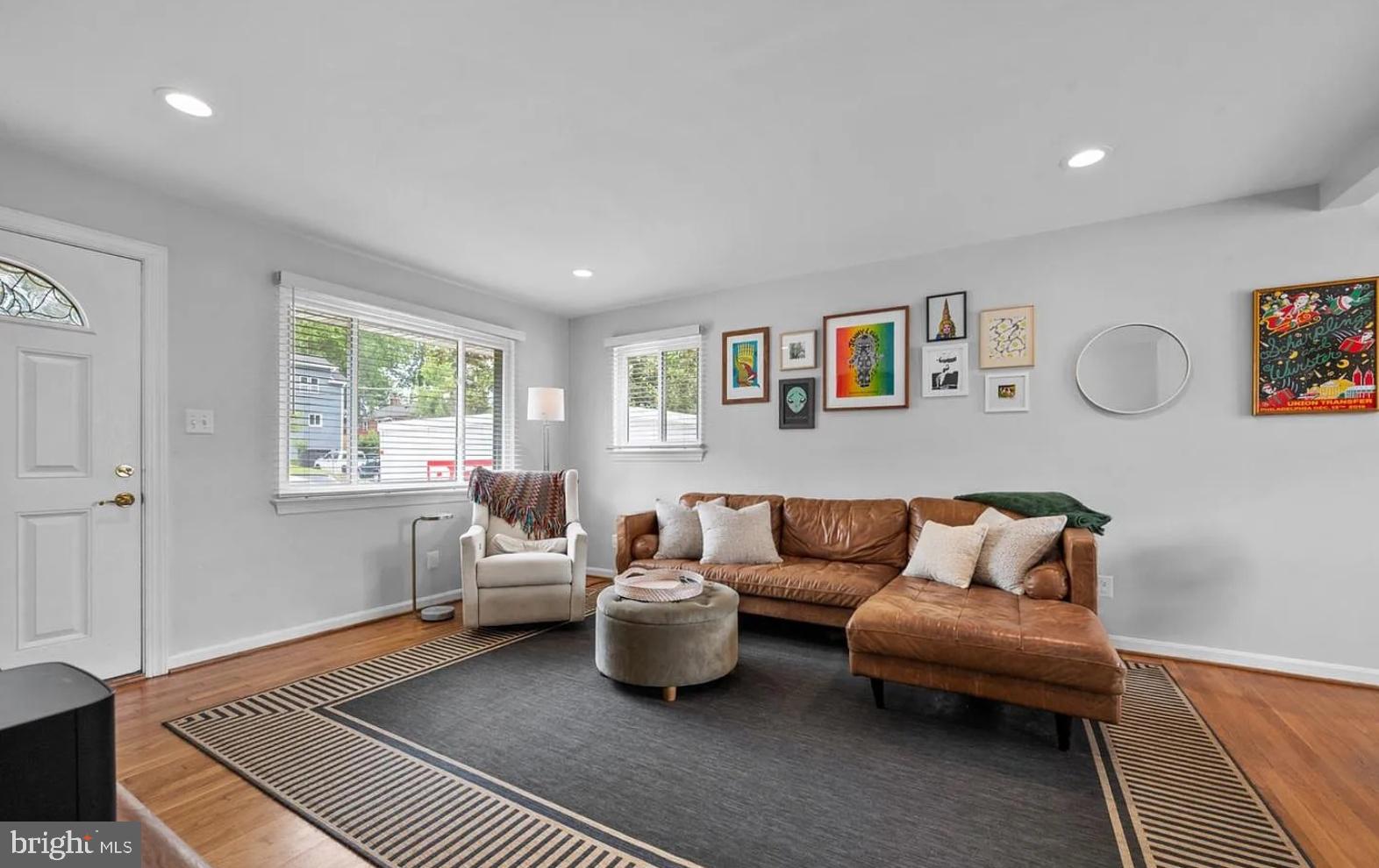 3223 HOLLY HILL DRIVE