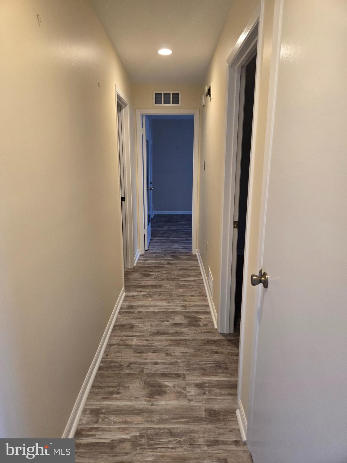 WOOD HOLLOW - Residential Lease