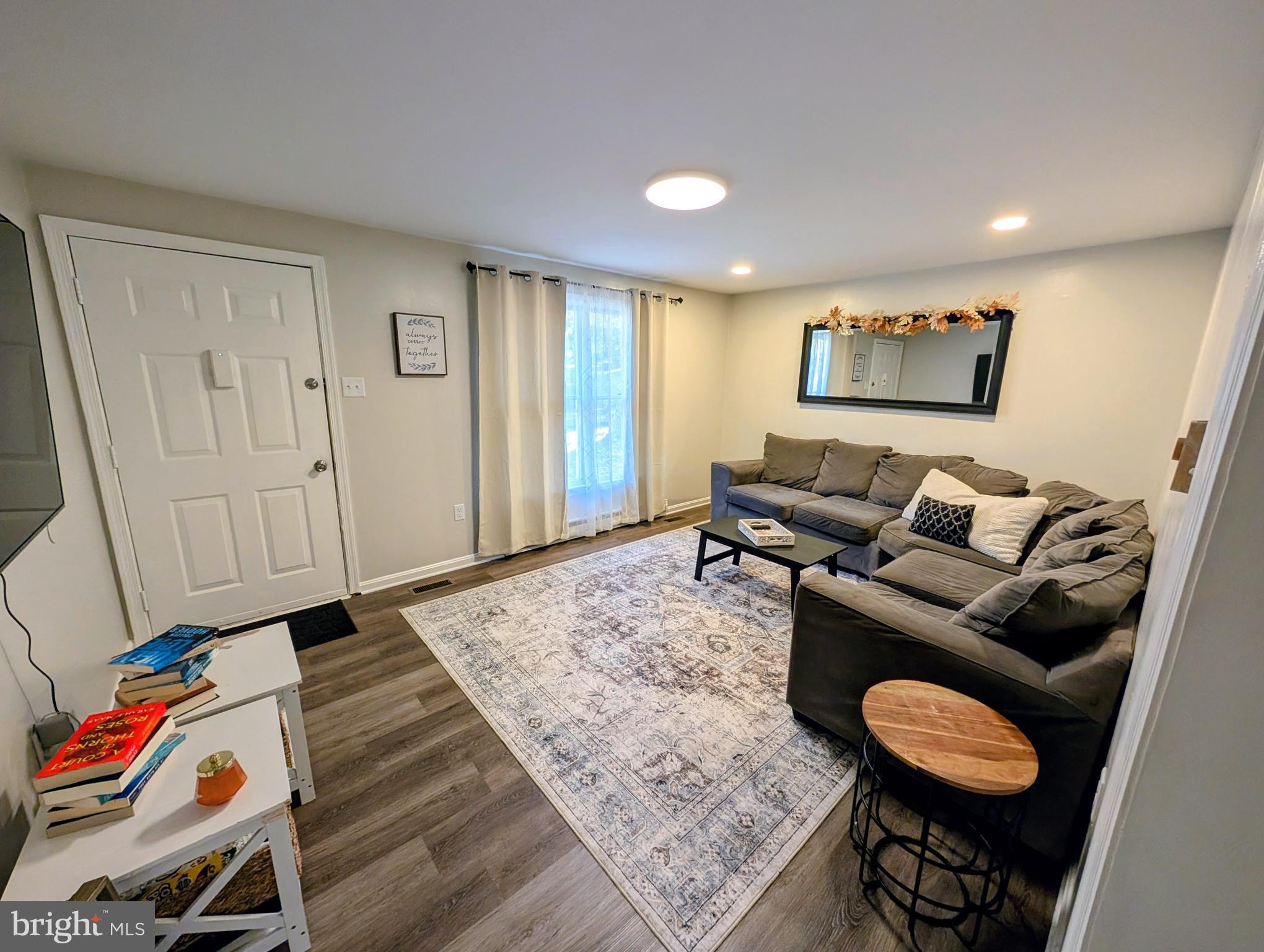 CHESAPEAKE COVE ESTATES - Residential