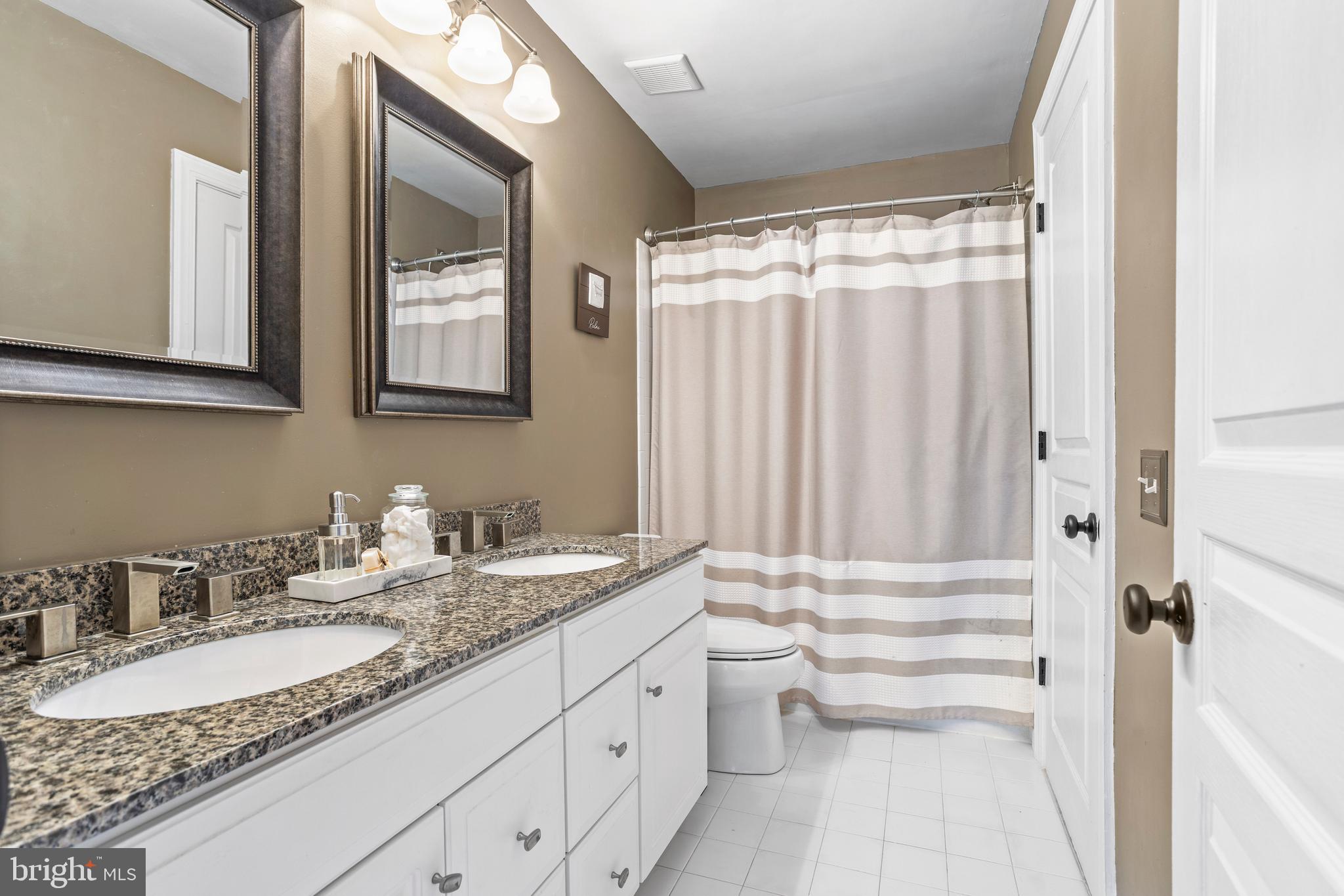 BROOKSIDE - Residential