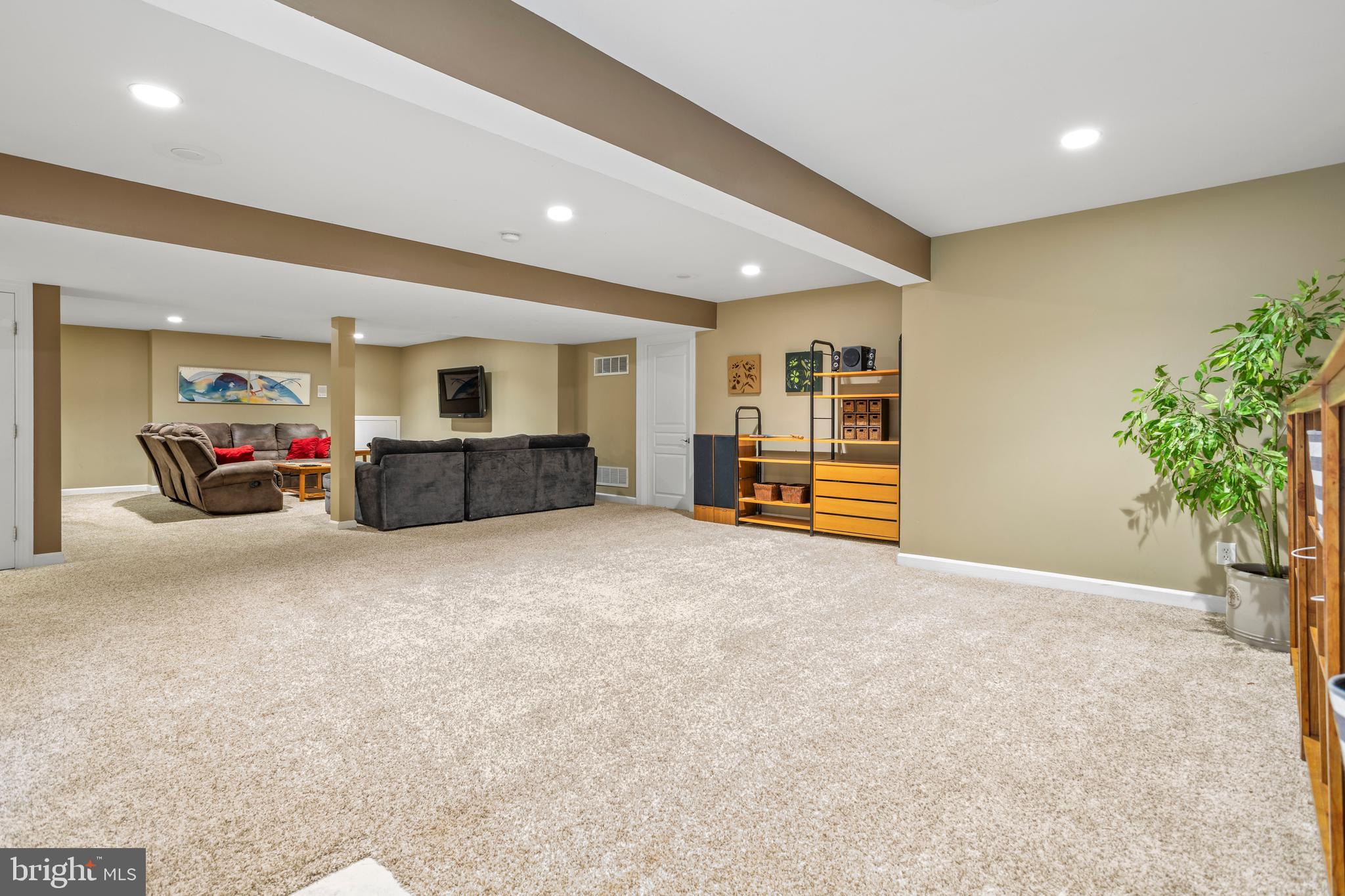 BROOKSIDE - Residential