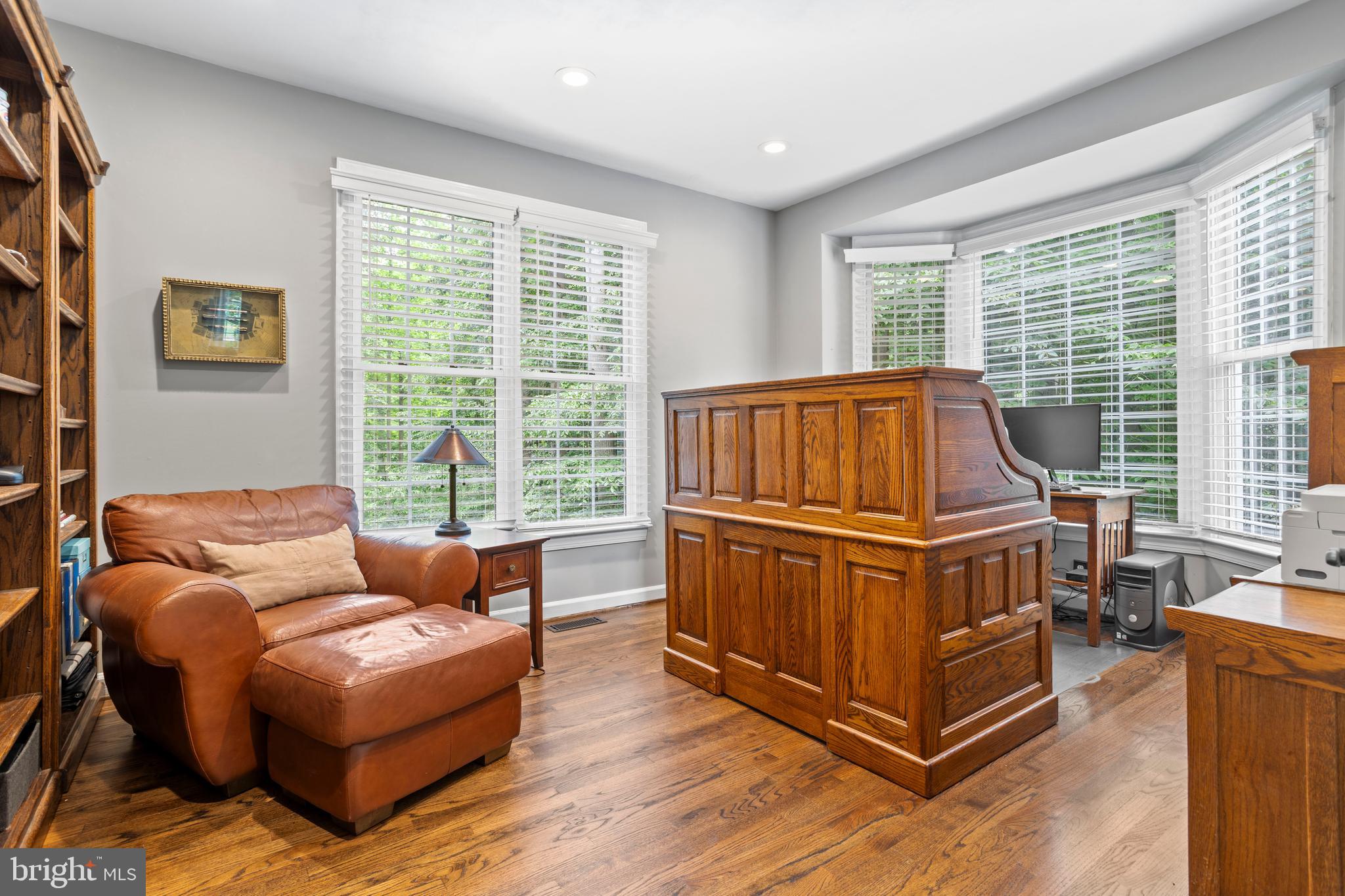 BROOKSIDE - Residential