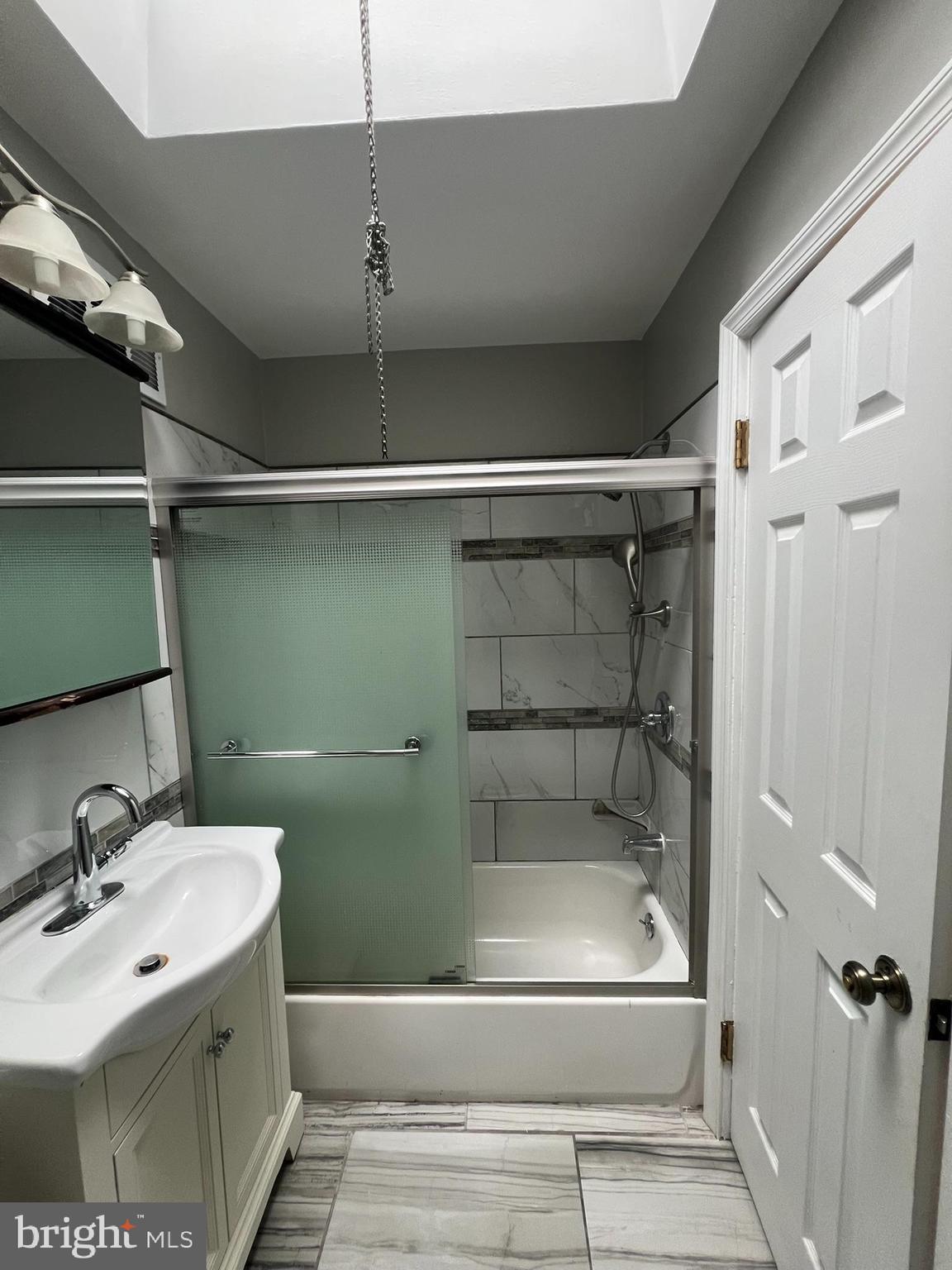 PENROSE PARK - Residential Lease