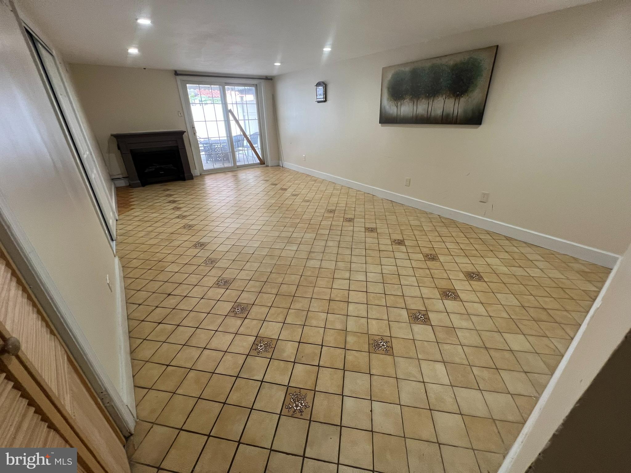 PENROSE PARK - Residential Lease