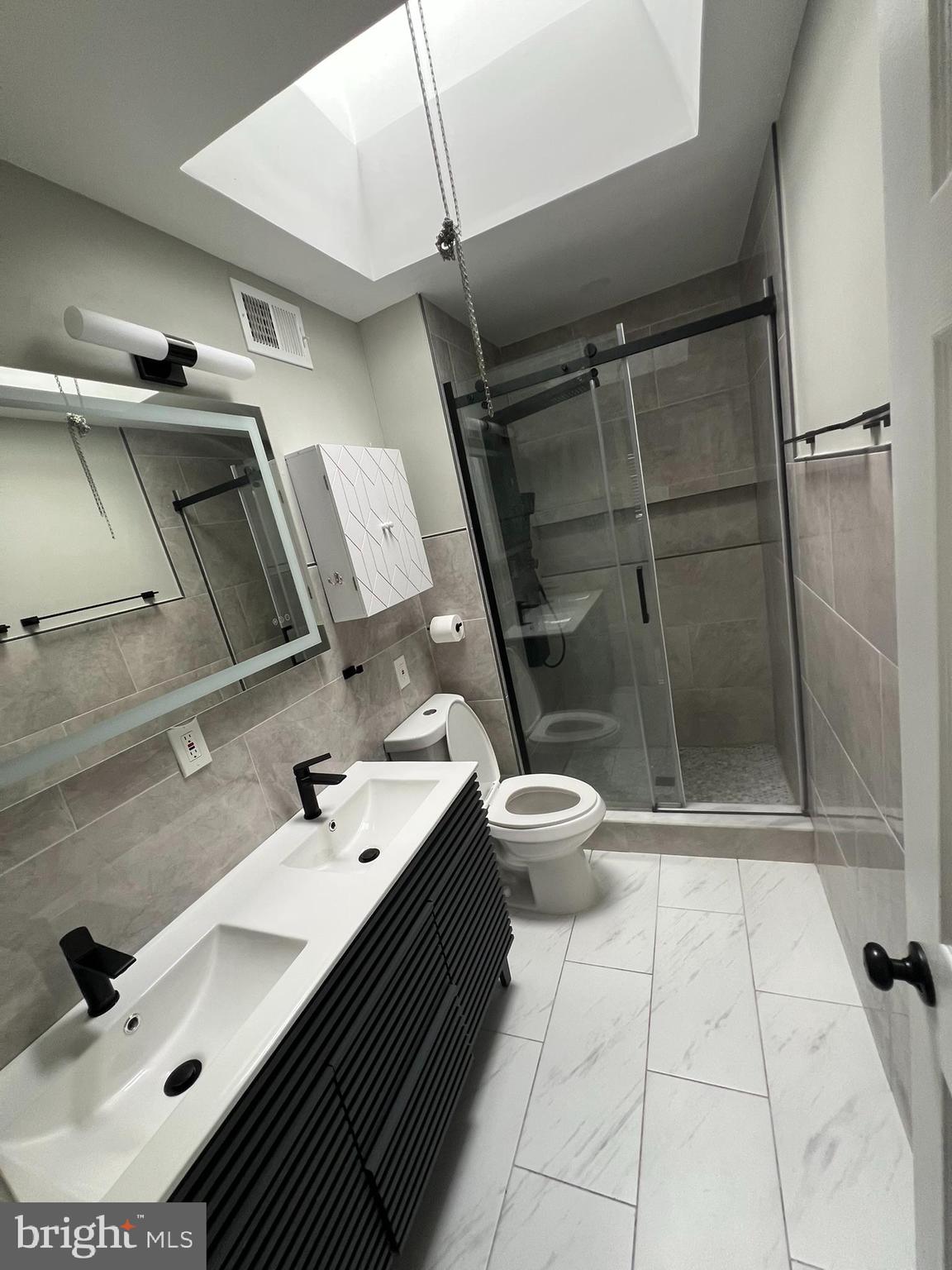 PENROSE PARK - Residential Lease