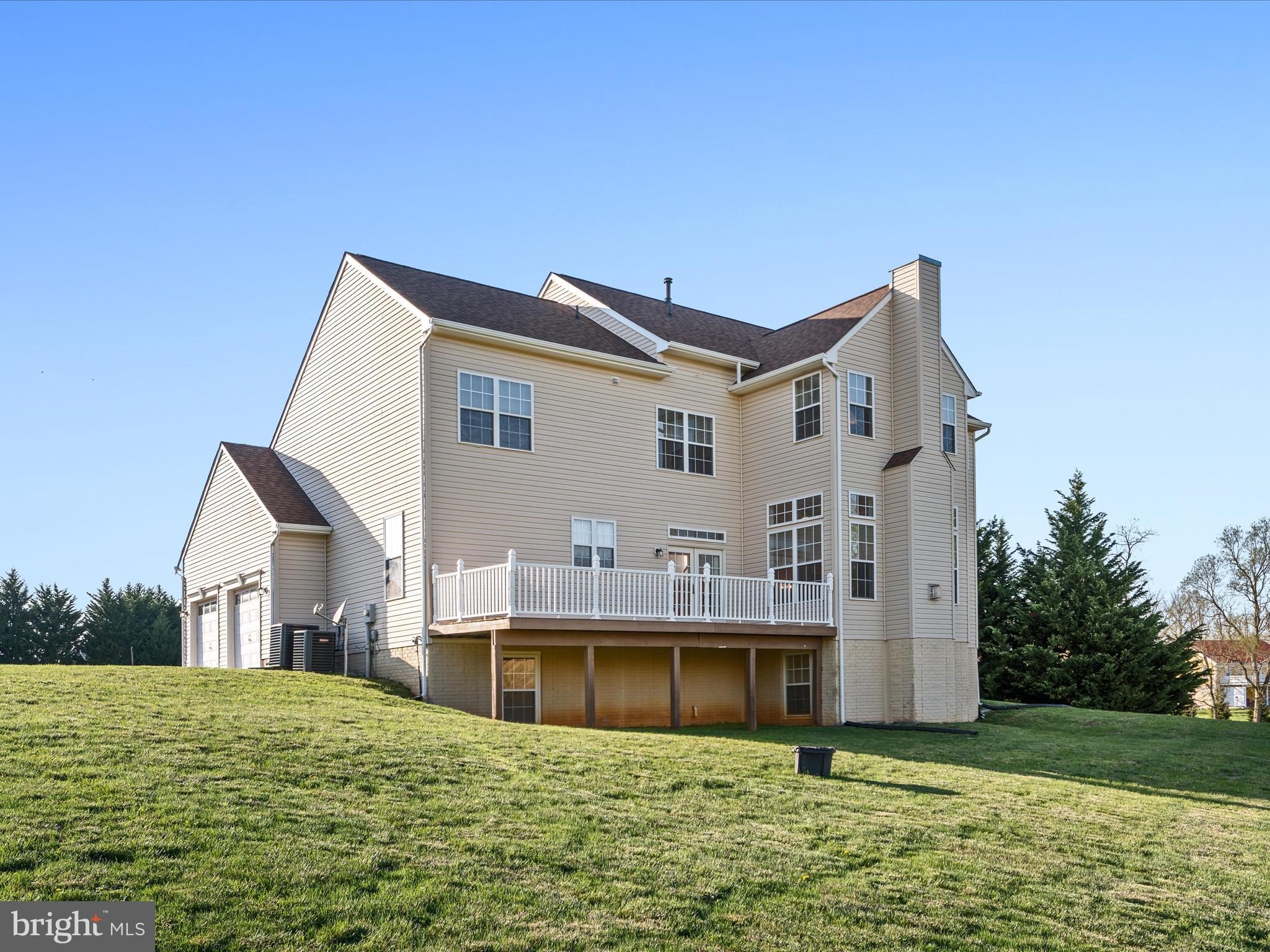 153 PERRY DRIVE