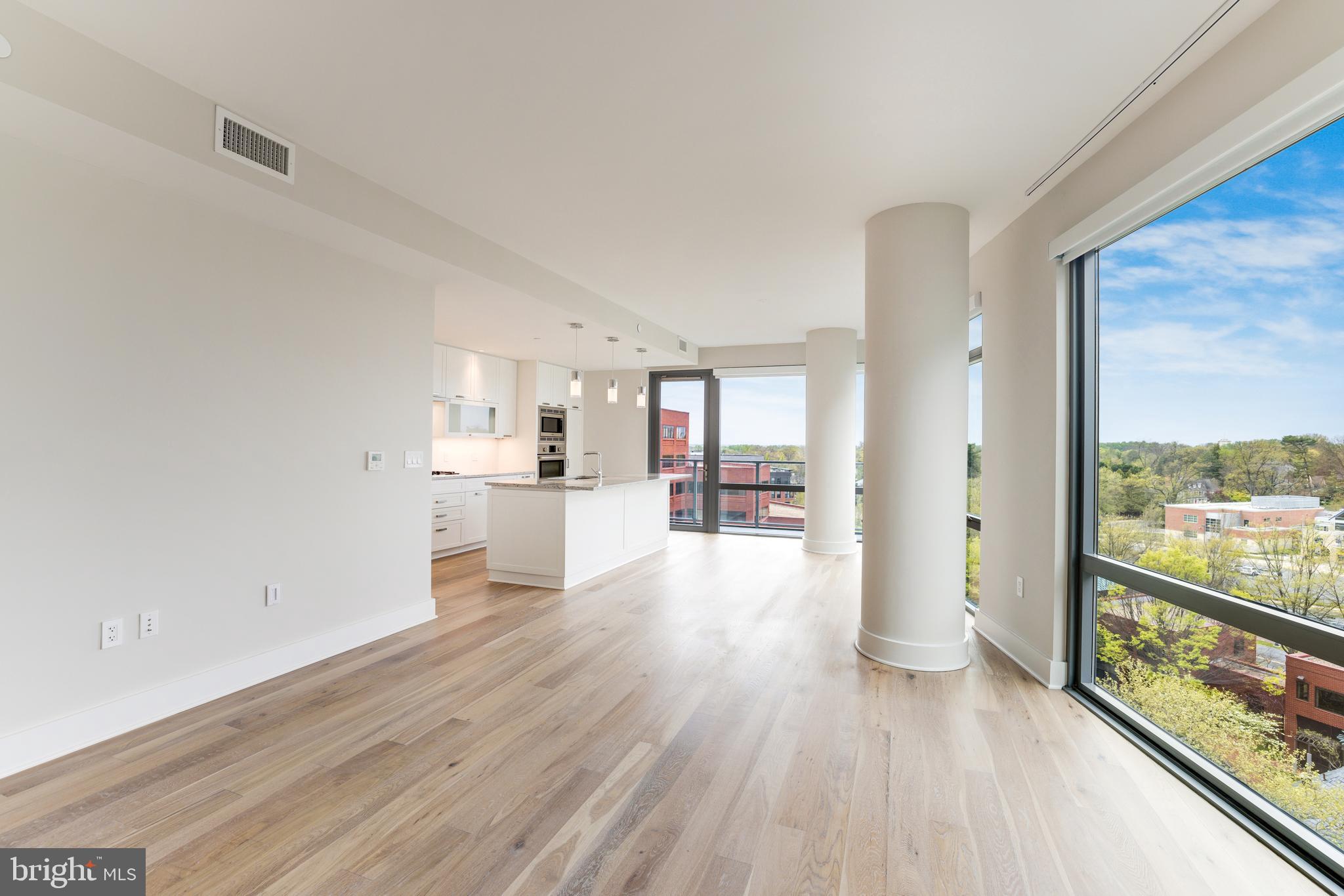 4960 FAIRMONT AVENUE 805