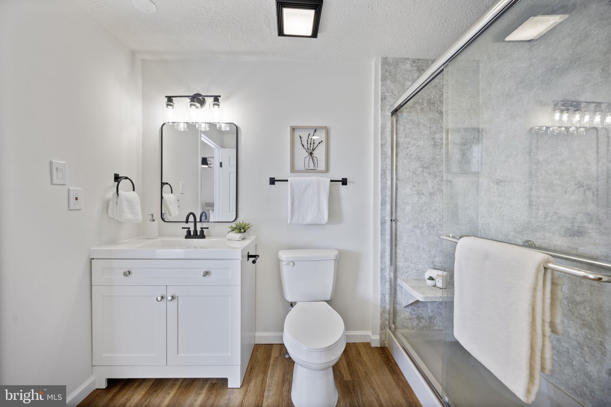 FARMBROOK - Residential