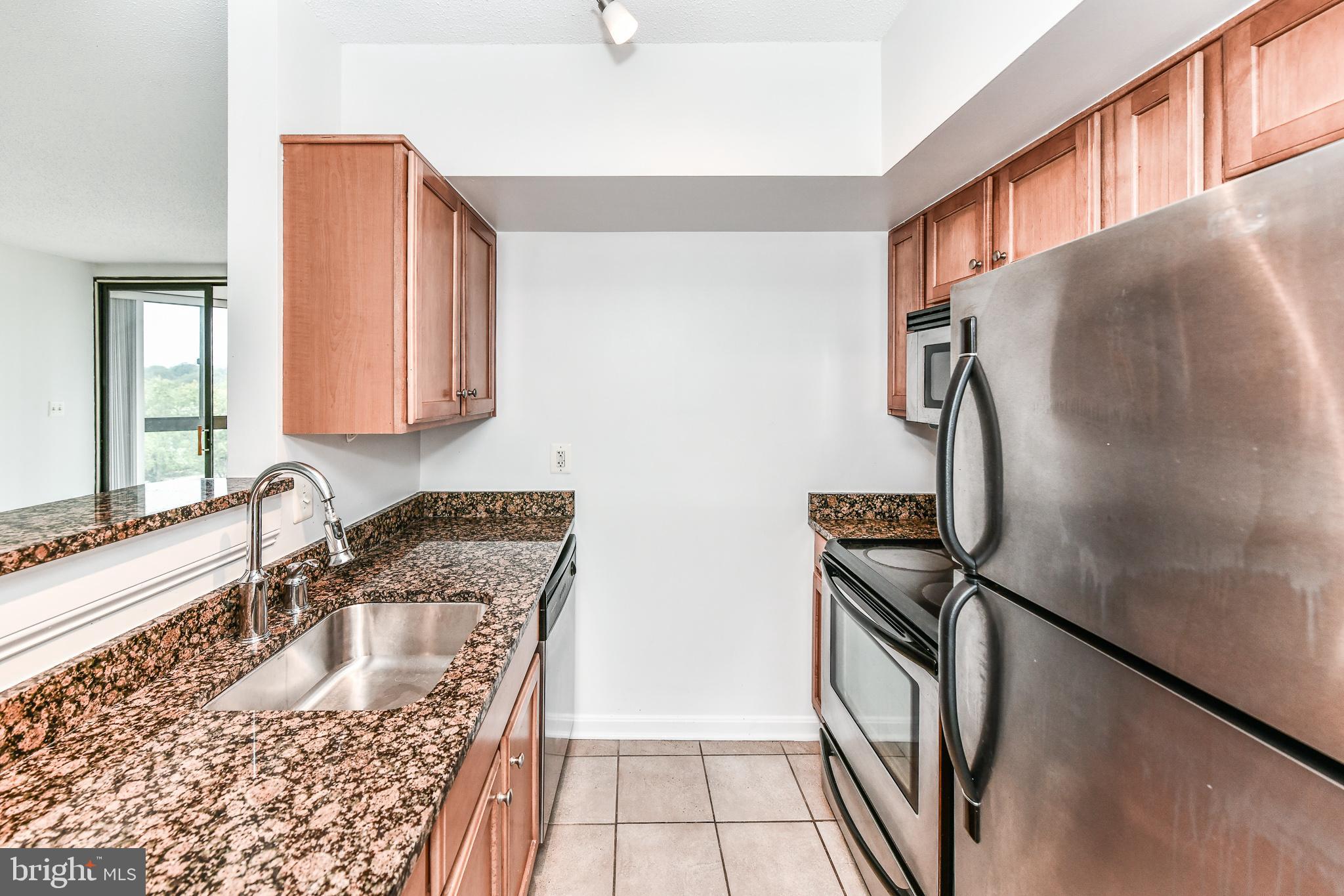 1001 N RANDOLPH STREET 723