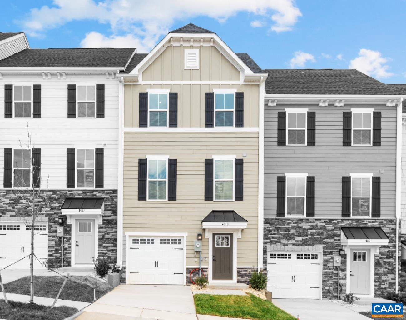 HOLLYMEAD TOWN CENTER - Residential