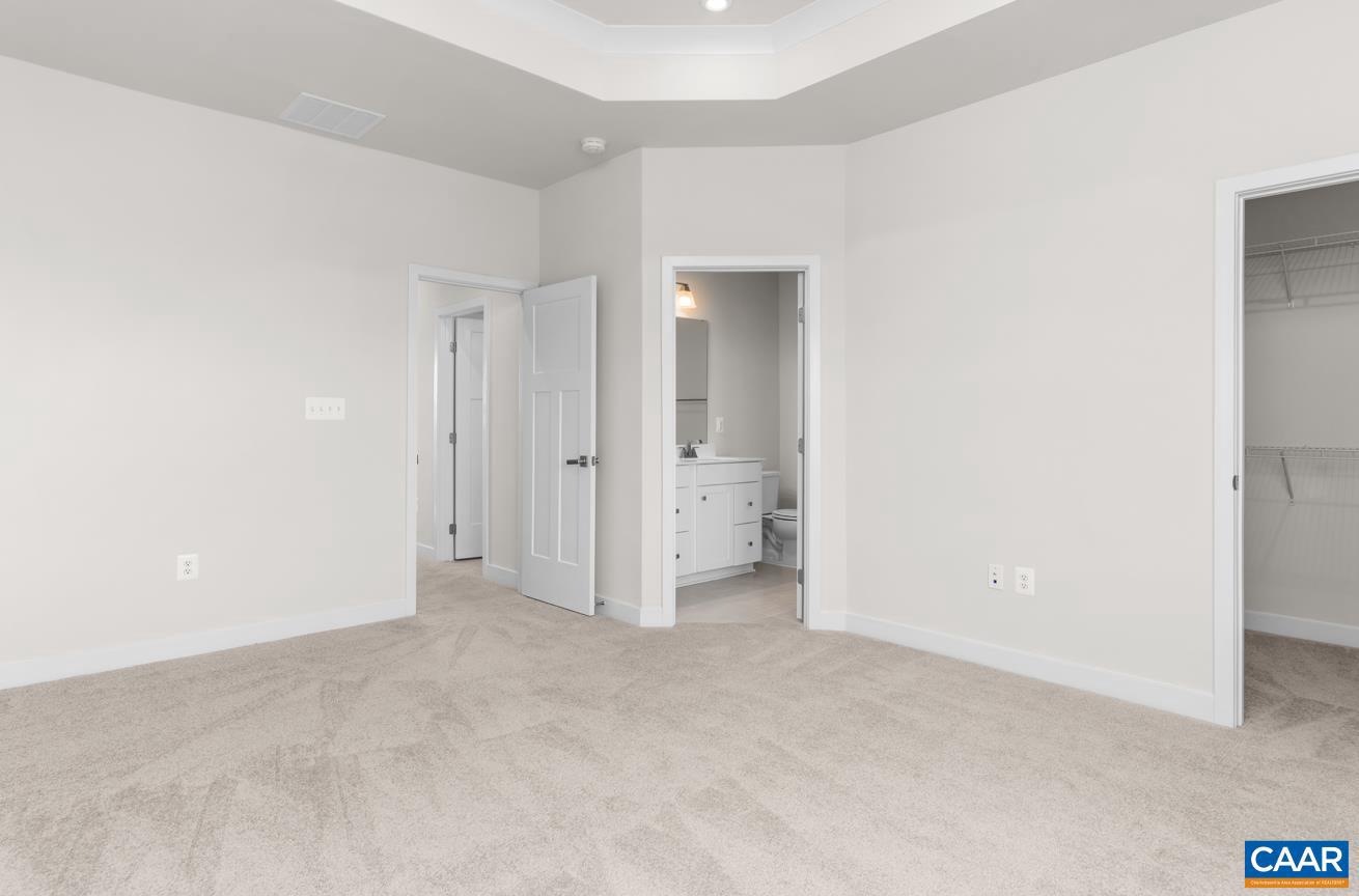 HOLLYMEAD TOWN CENTER - Residential