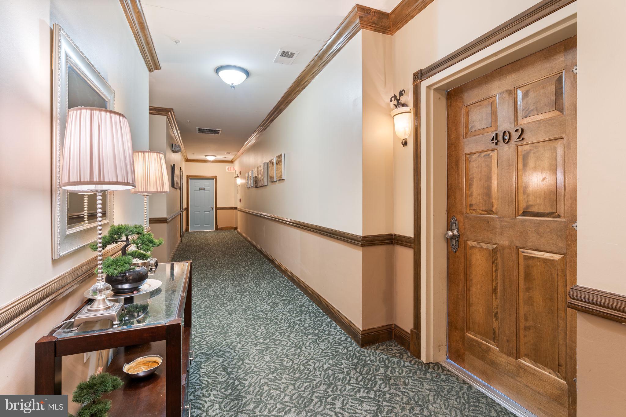 800 EDELEN STATION PLACE 402