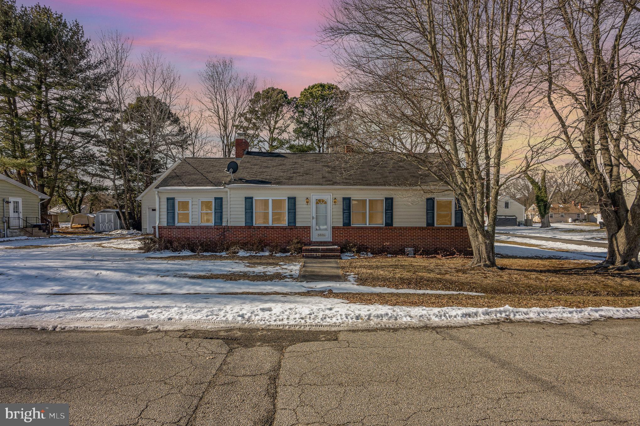 ROCK HALL - Residential