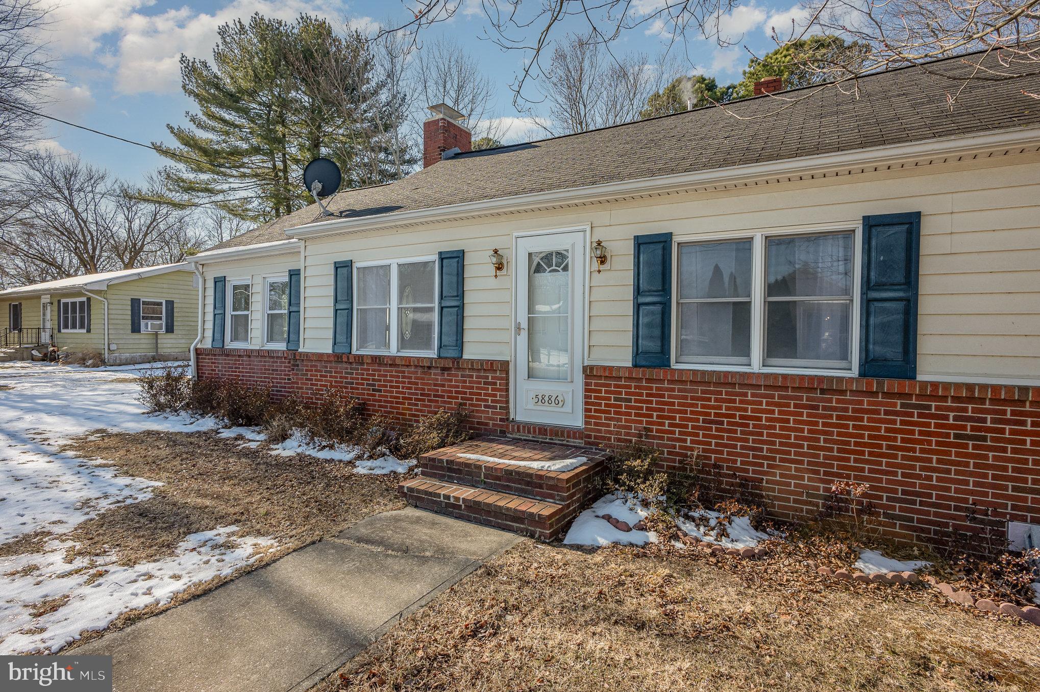 ROCK HALL - Residential
