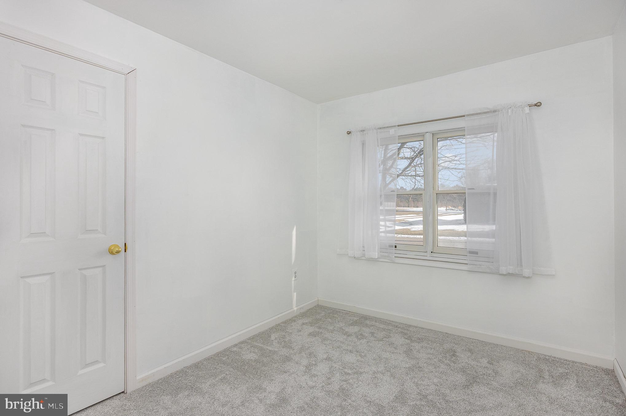 ROCK HALL - Residential