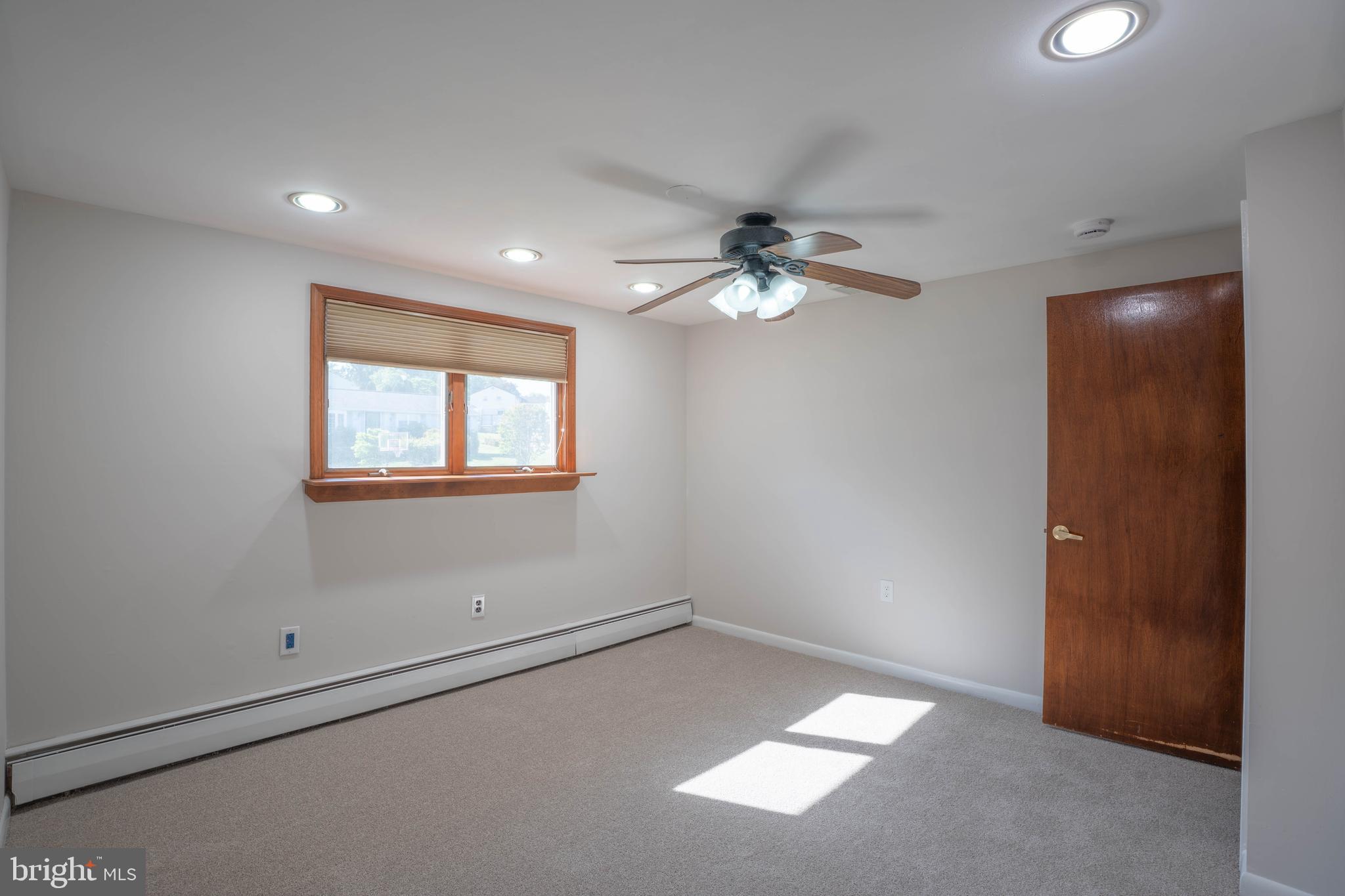 SWEETWATER FARMS - Residential