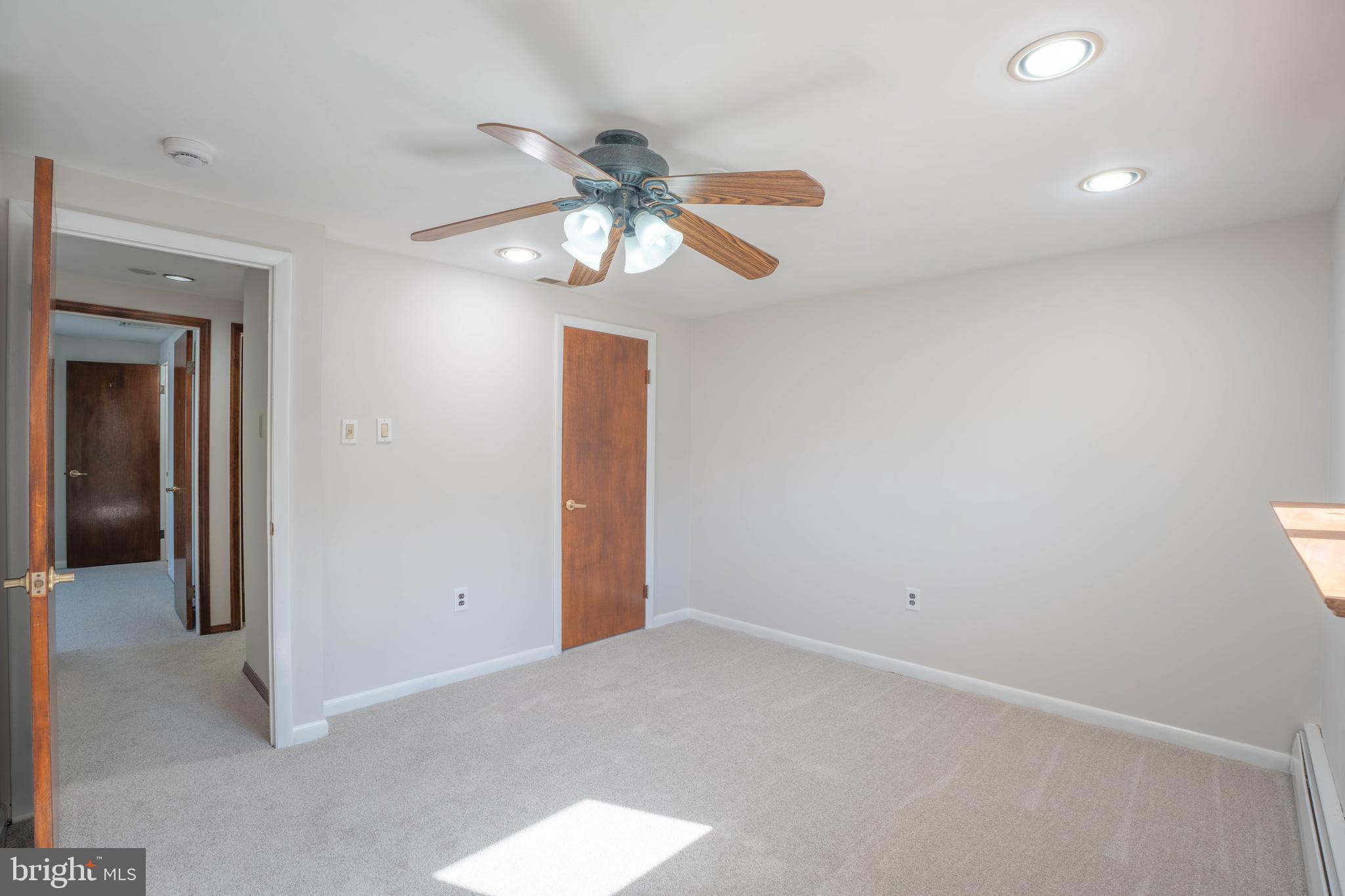 SWEETWATER FARMS - Residential