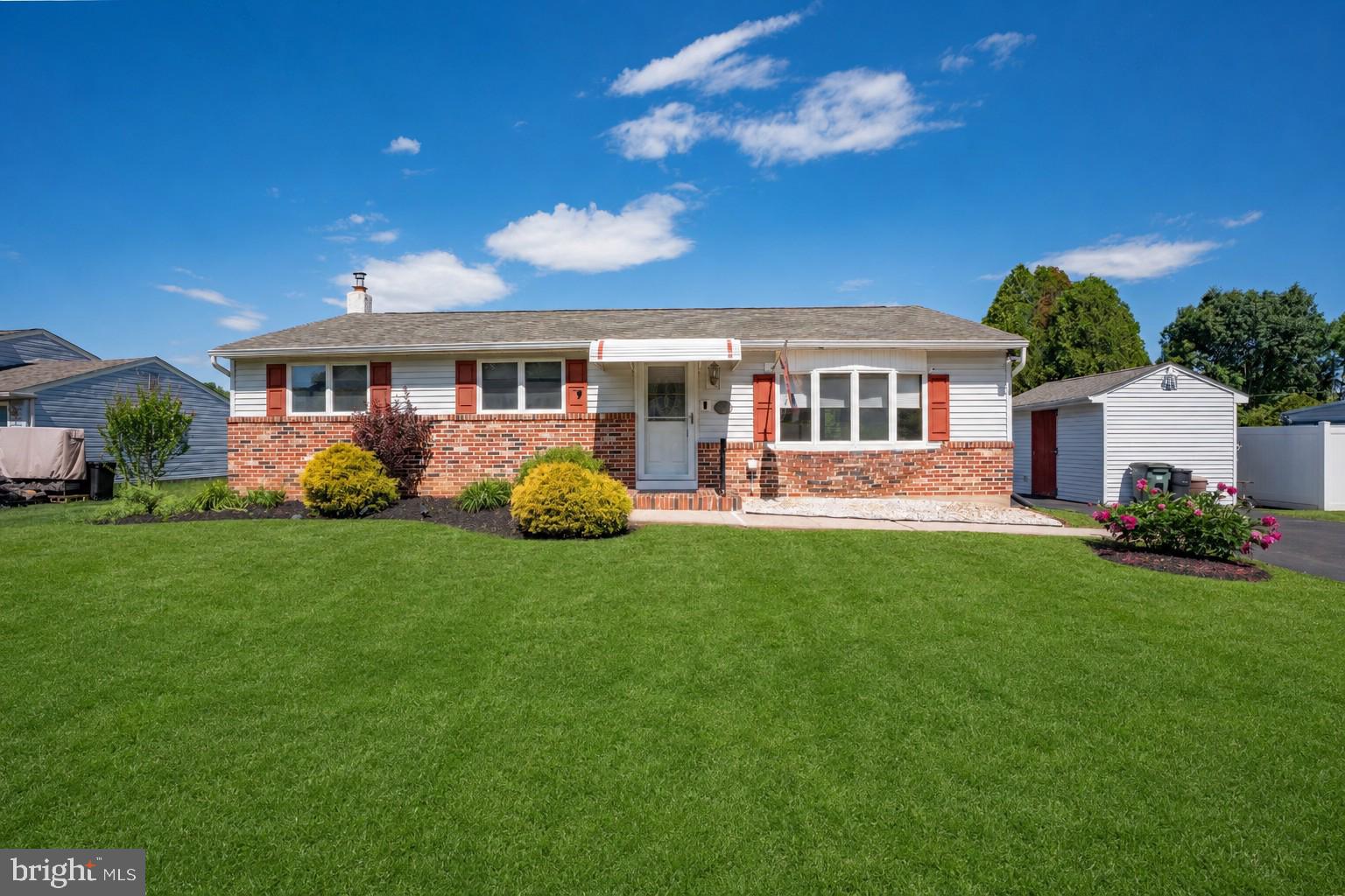 SWEETWATER FARMS - Residential