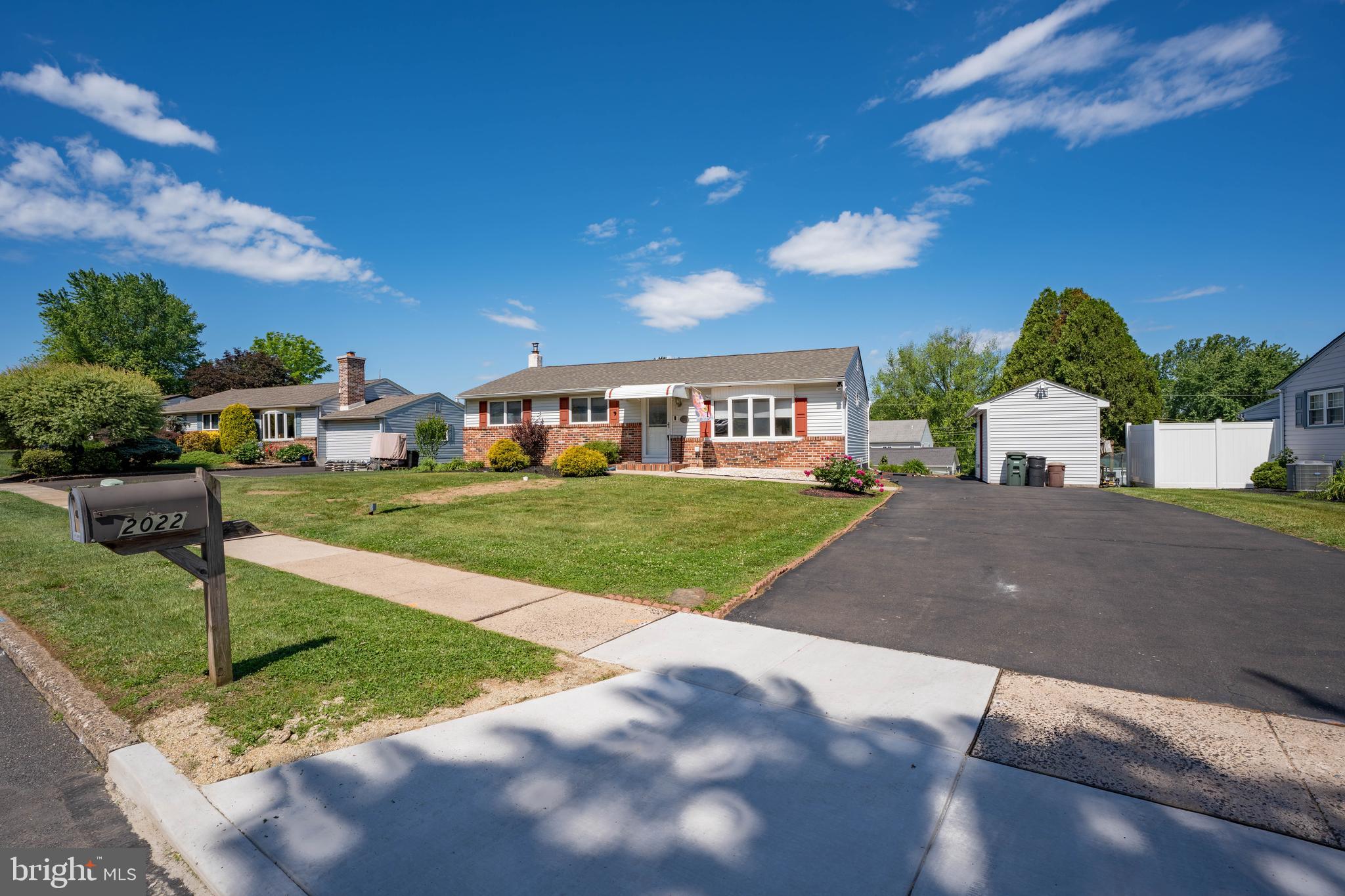 SWEETWATER FARMS - Residential