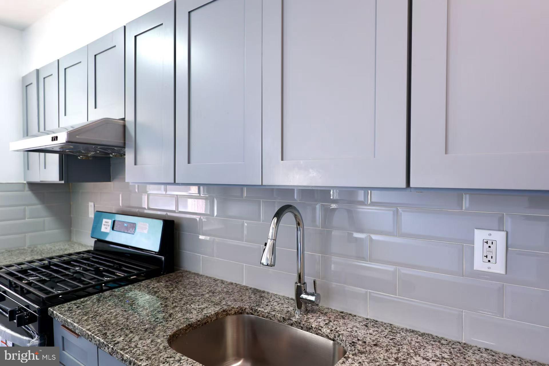 PHILADELPHIA (NORTHEAST) - Residential