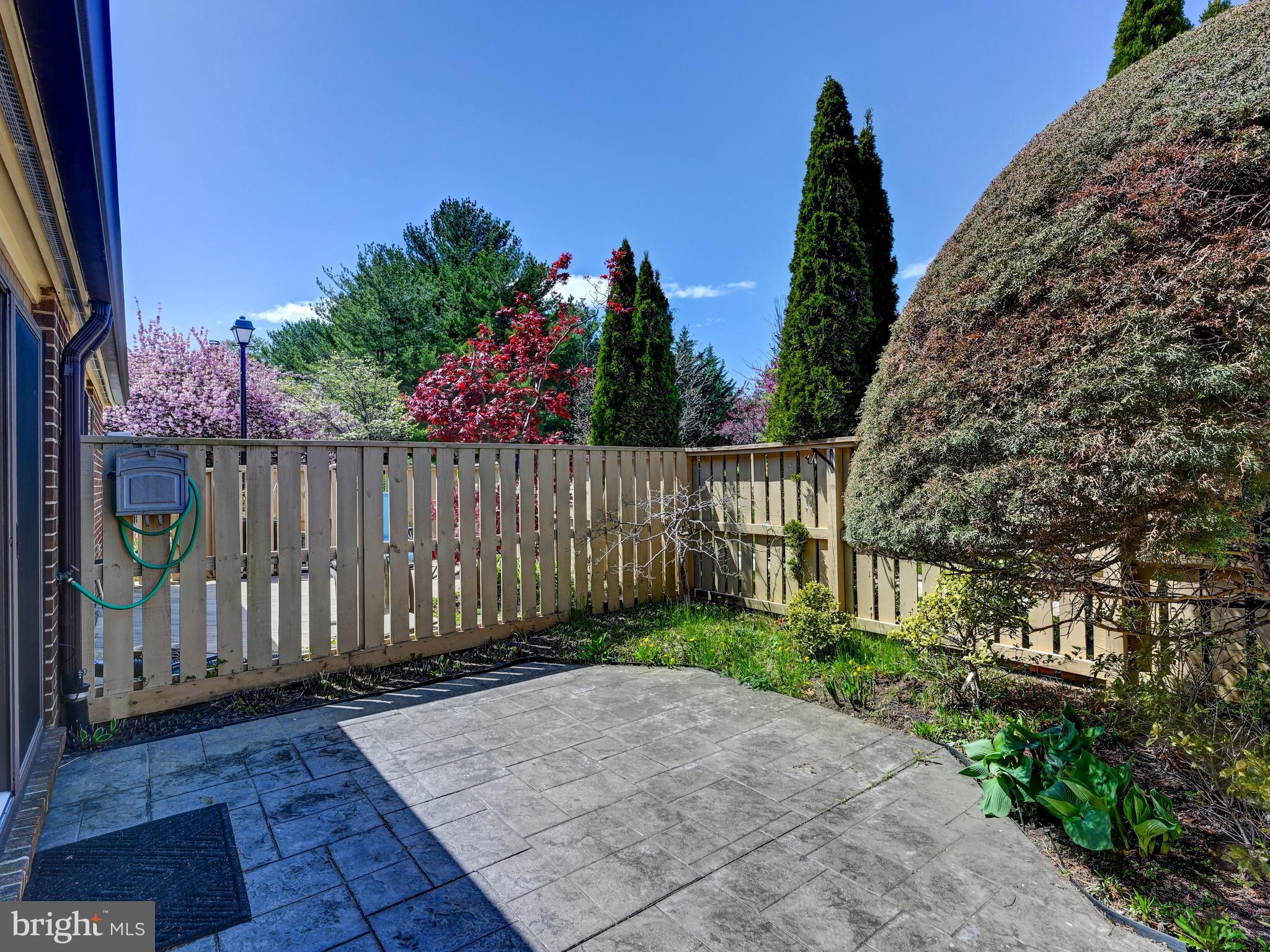 ANNEN WOODS - Residential