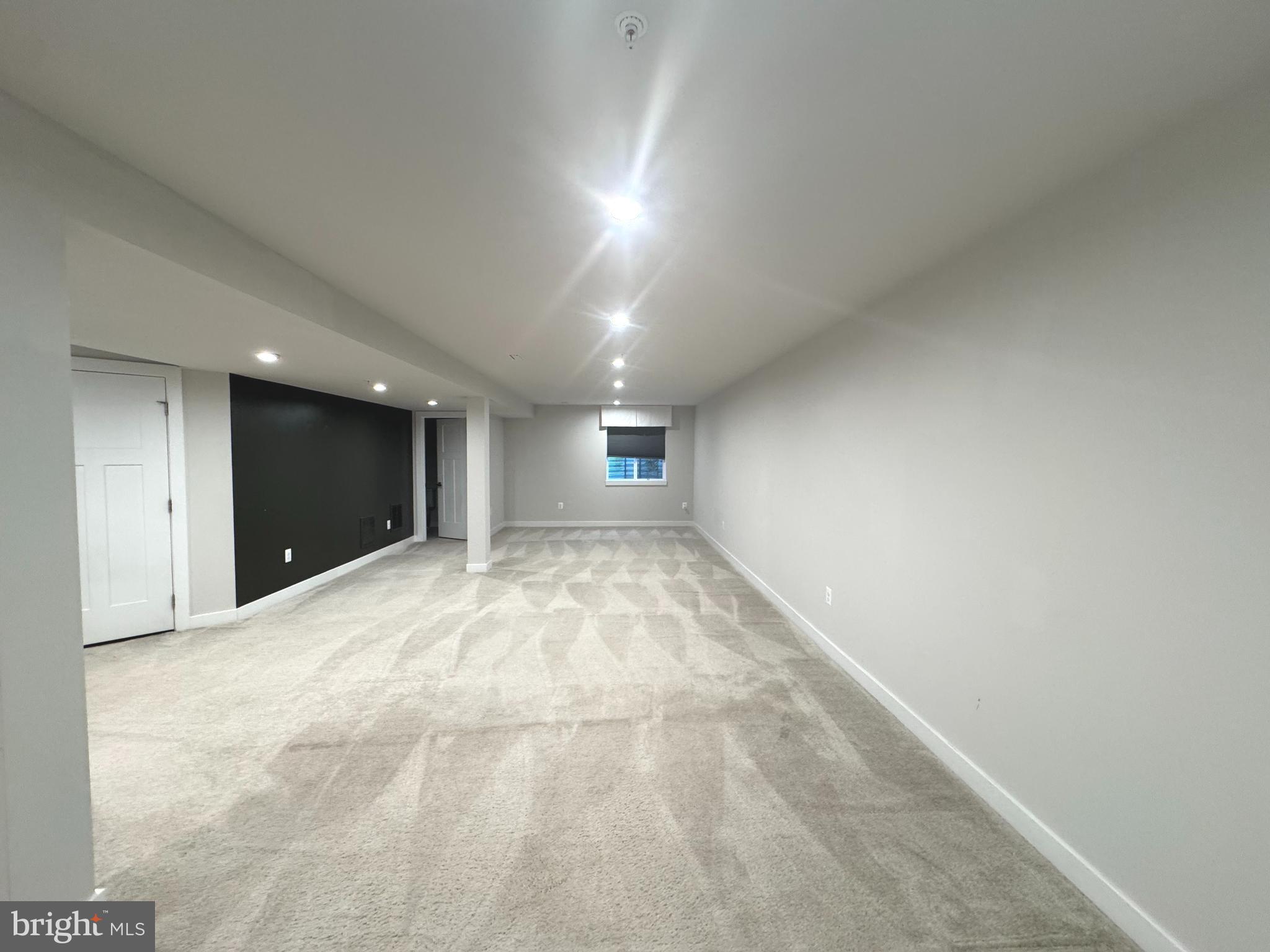 BALLENGER RUN - Residential Lease