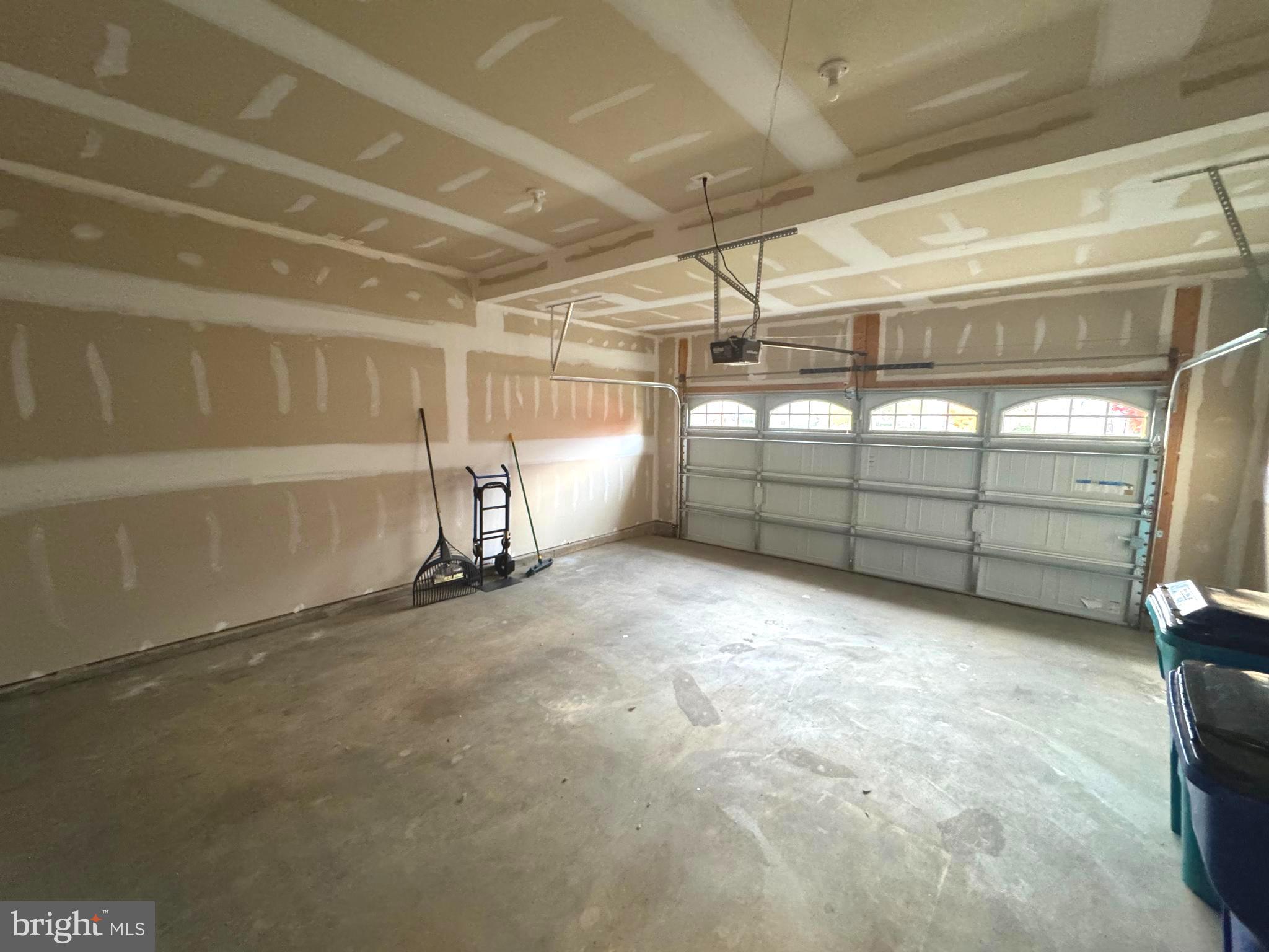 BALLENGER RUN - Residential Lease