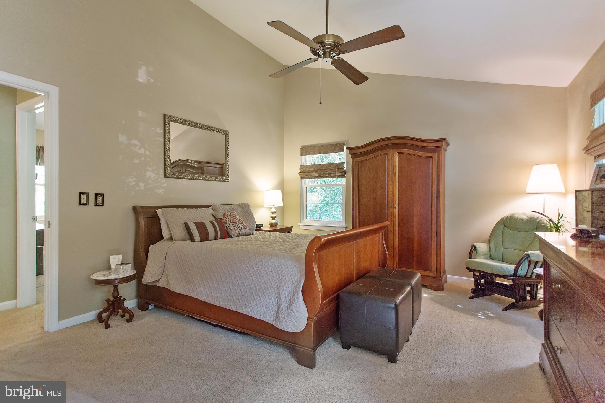 LAKE RIDGE - Residential