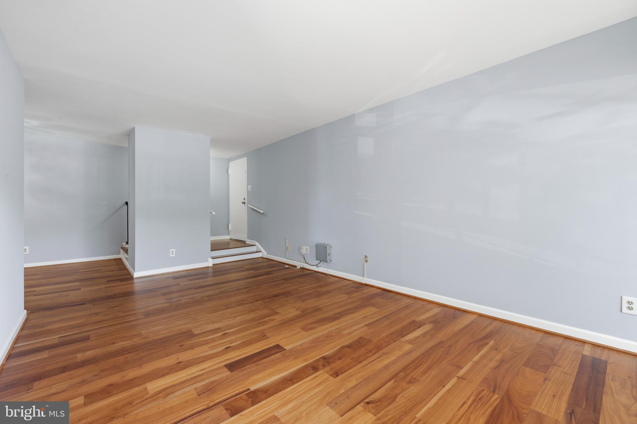 CHERRY GLEN CONDOS - Residential
