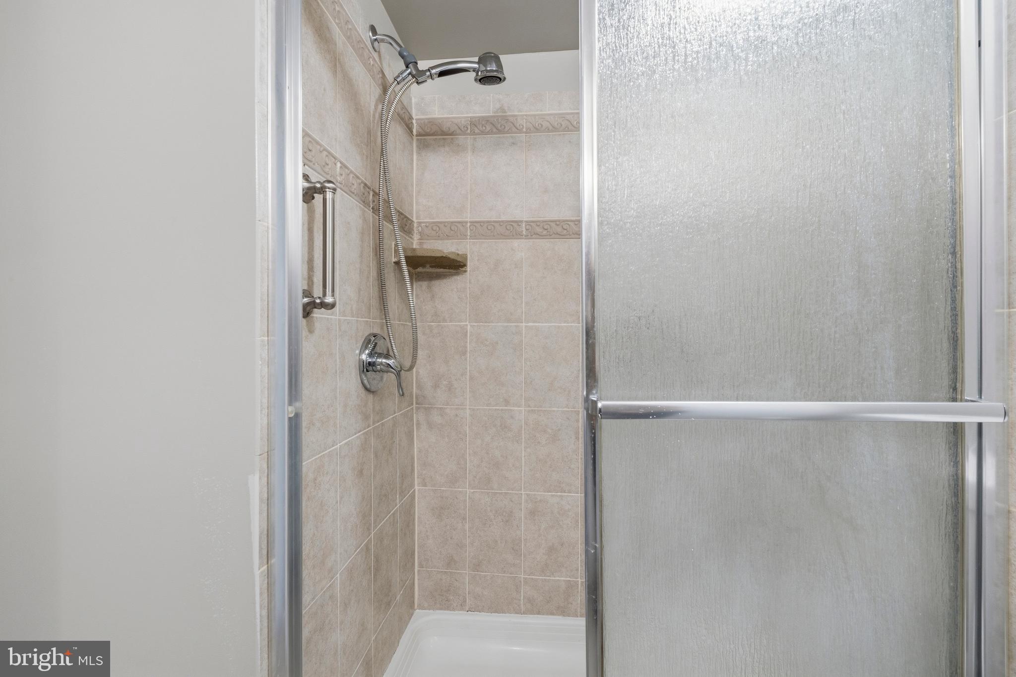 CHERRY GLEN CONDOS - Residential