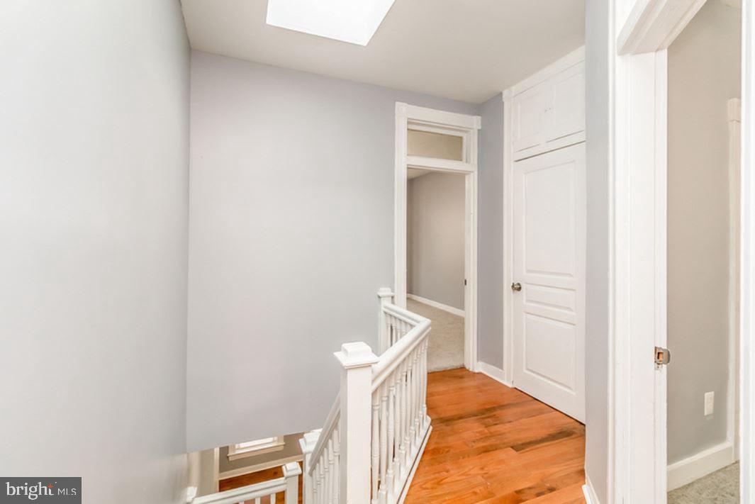 SANDTOWN-WINCHESTER - Residential